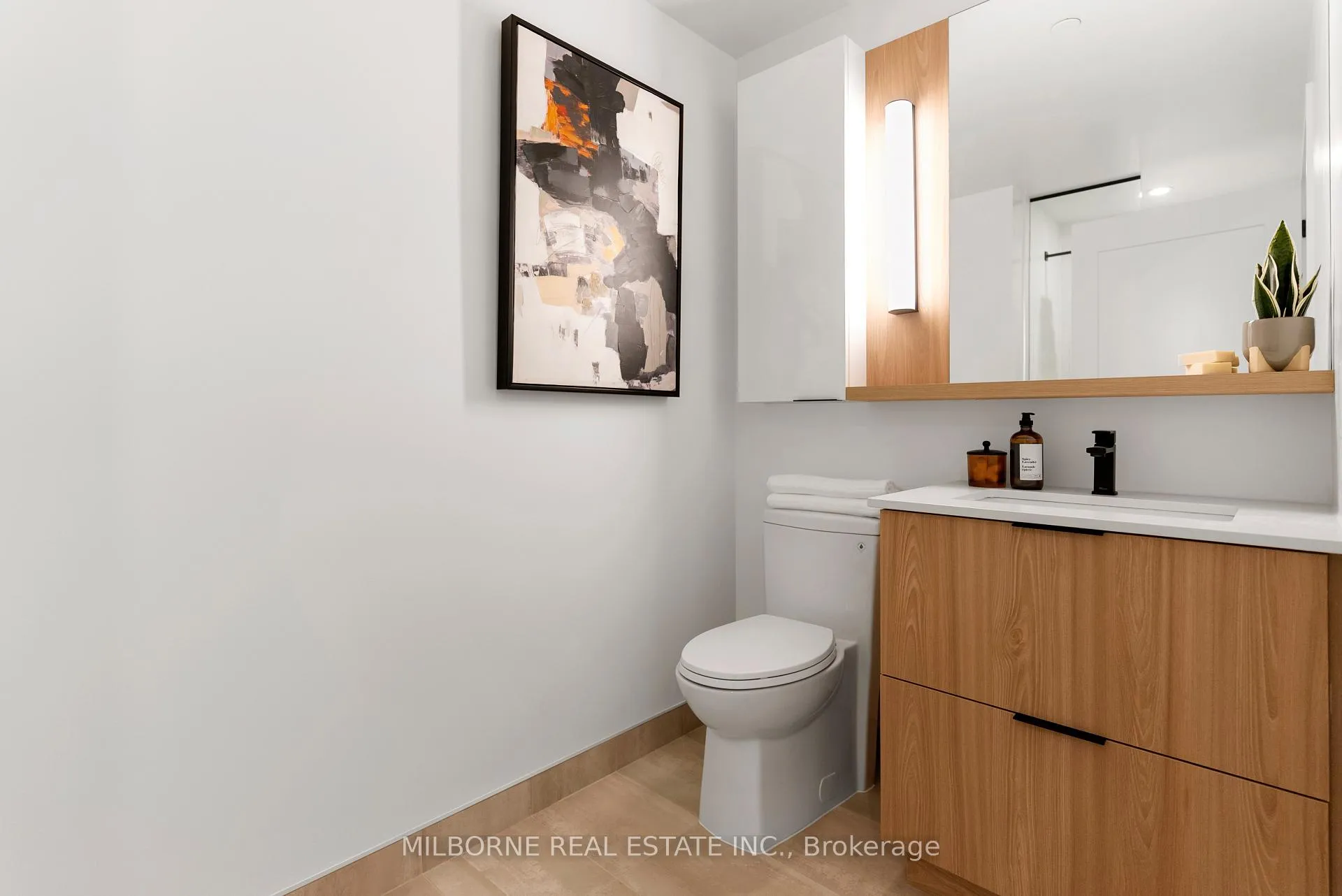Photo 10 of Unit 1805, 5 Defries Street, Toronto, Regent Park — HOMEH