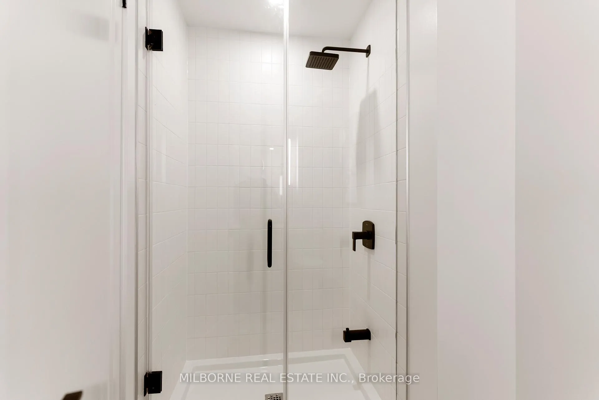 Photo 11 of Unit 1805, 5 Defries Street, Toronto, Regent Park — HOMEH