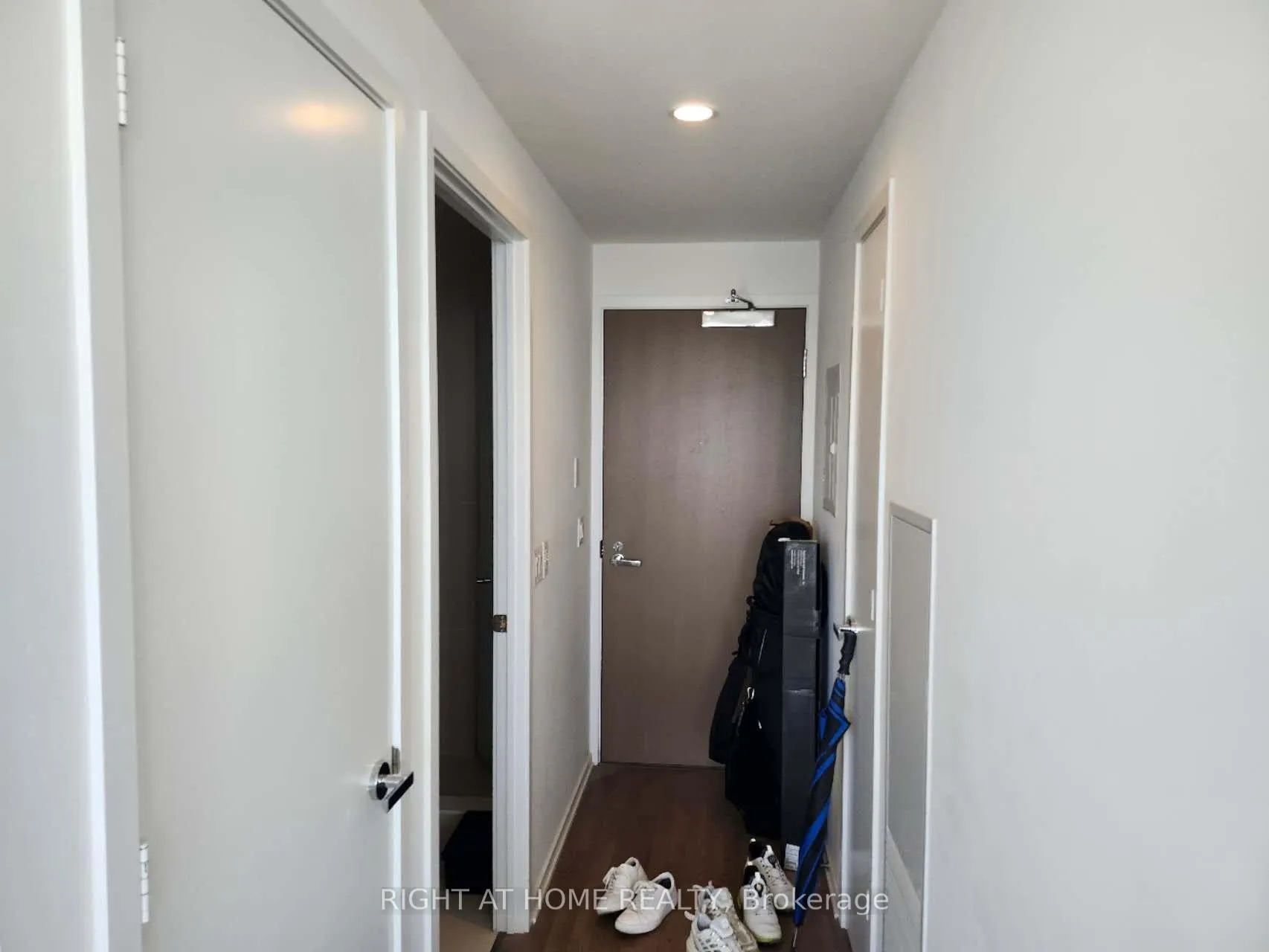 Photo 6 of Unit 3203, 1 Bloor Street E, Toronto, Church-Yonge Corridor — HOMEH