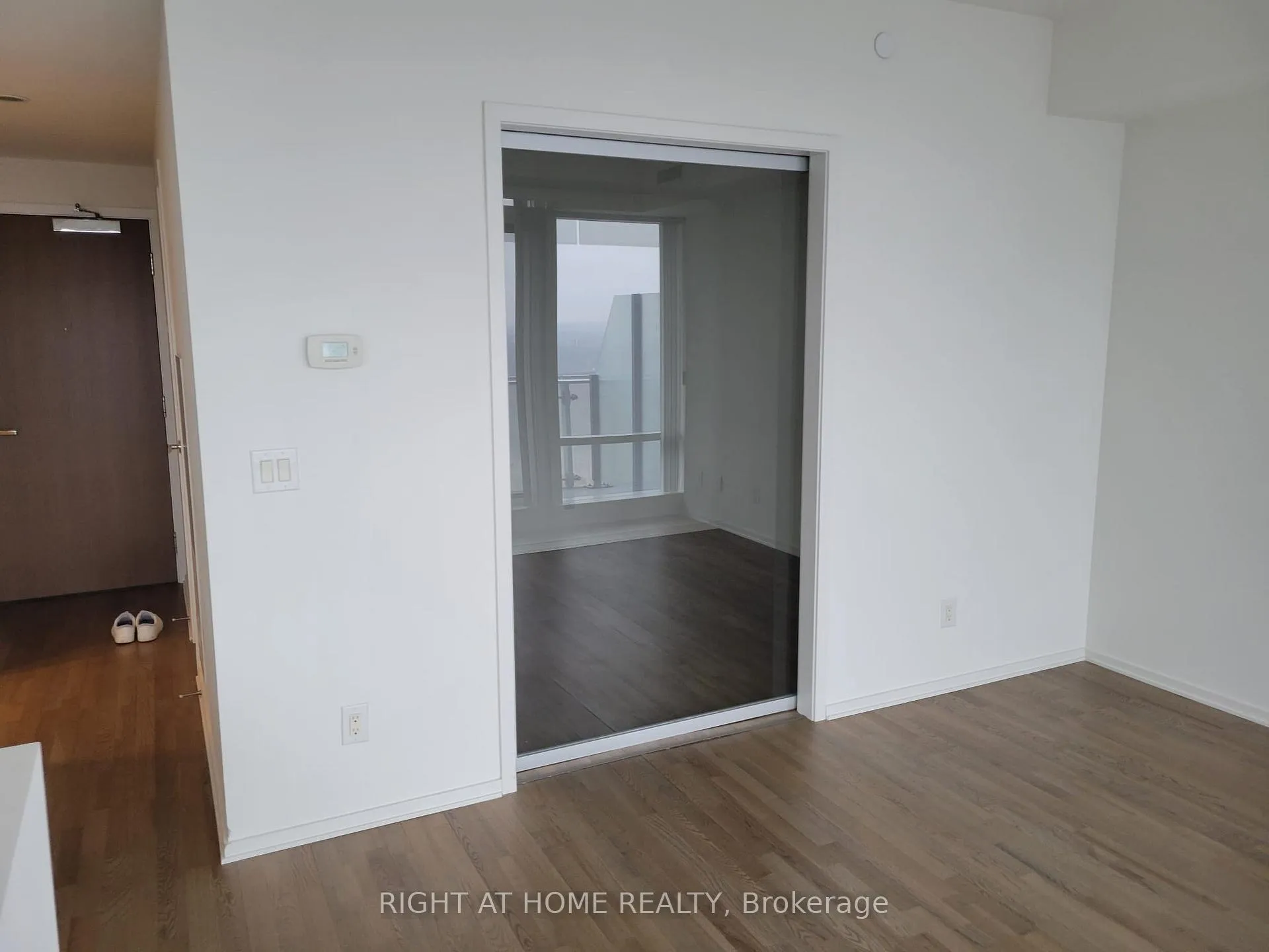 Photo 12 of Unit 3203, 1 Bloor Street E, Toronto, Church-Yonge Corridor — HOMEH