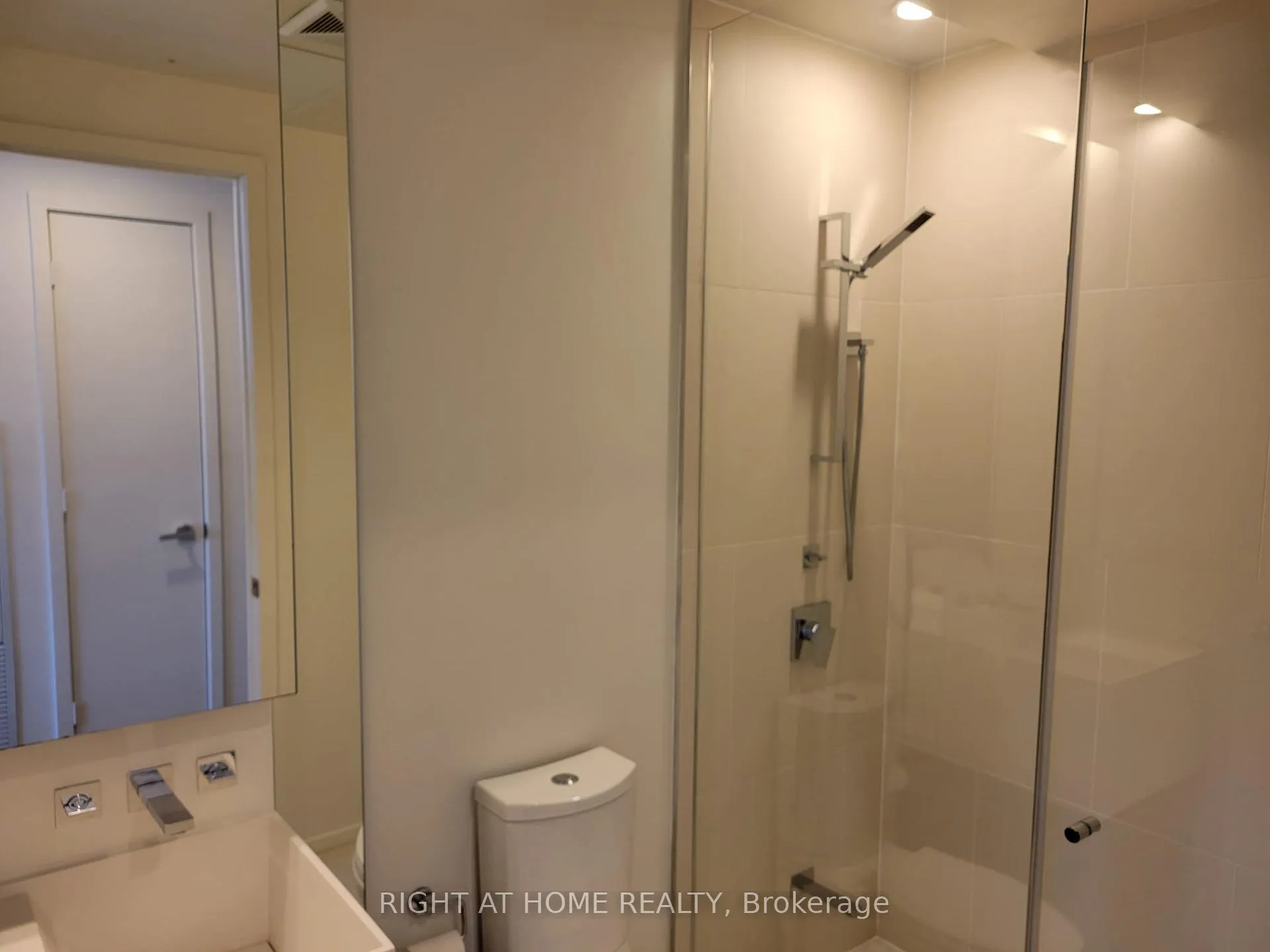 Photo 36 of Unit 3203, 1 Bloor Street E, Toronto, Church-Yonge Corridor — HOMEH