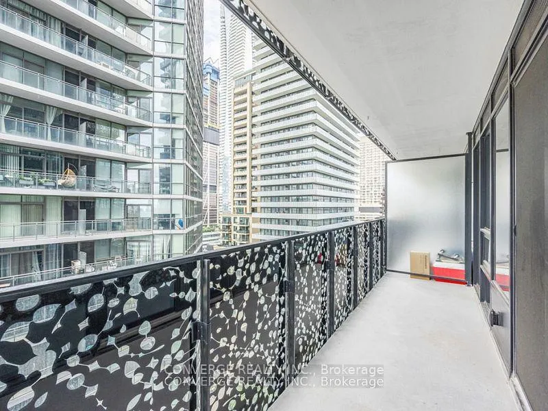Photo 13 of Unit 1708, 55 Charles Street E, Toronto, Church-Yonge Corridor — HOMEH