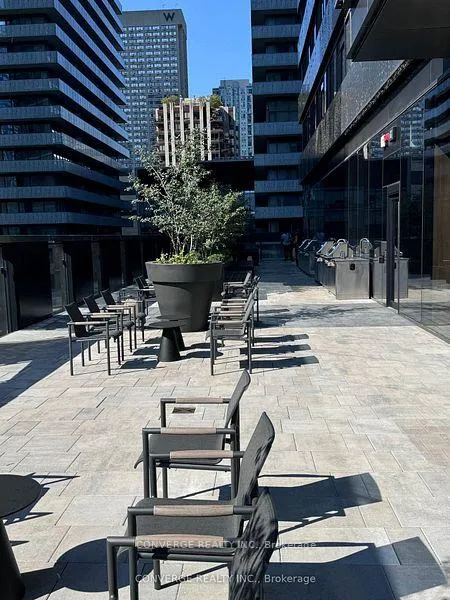 Photo 17 of Unit 1708, 55 Charles Street E, Toronto, Church-Yonge Corridor — HOMEH