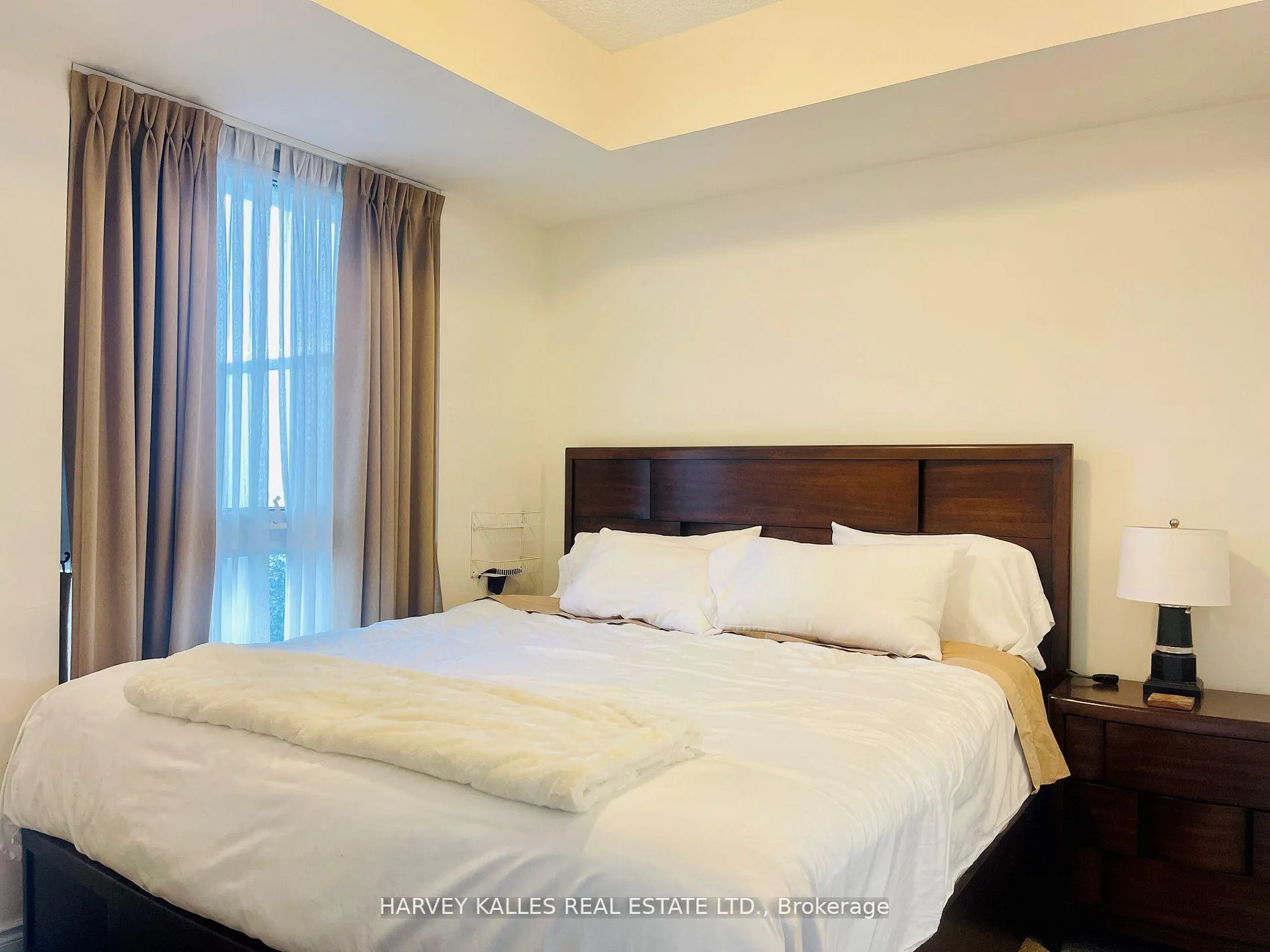 Photo 9 of Unit 4203, 28 Ted Rogers Way, Toronto, Church-Yonge Corridor — HOMEH
