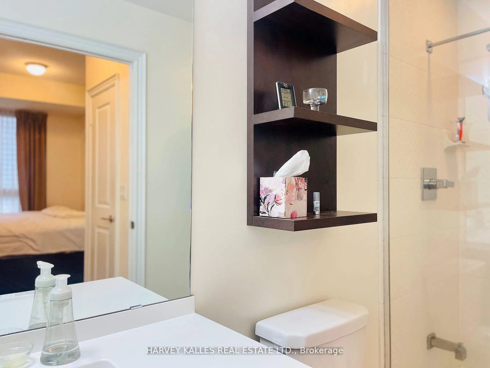 Photo 11 of Unit 4203, 28 Ted Rogers Way, Toronto, Church-Yonge Corridor — HOMEH