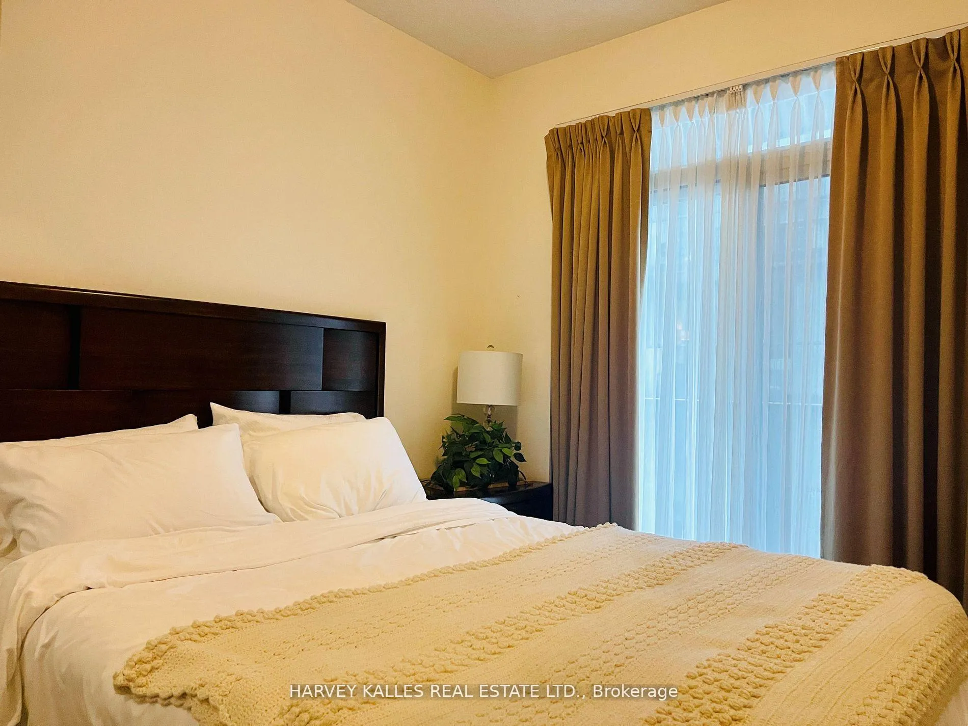 Photo 13 of Unit 4203, 28 Ted Rogers Way, Toronto, Church-Yonge Corridor — HOMEH