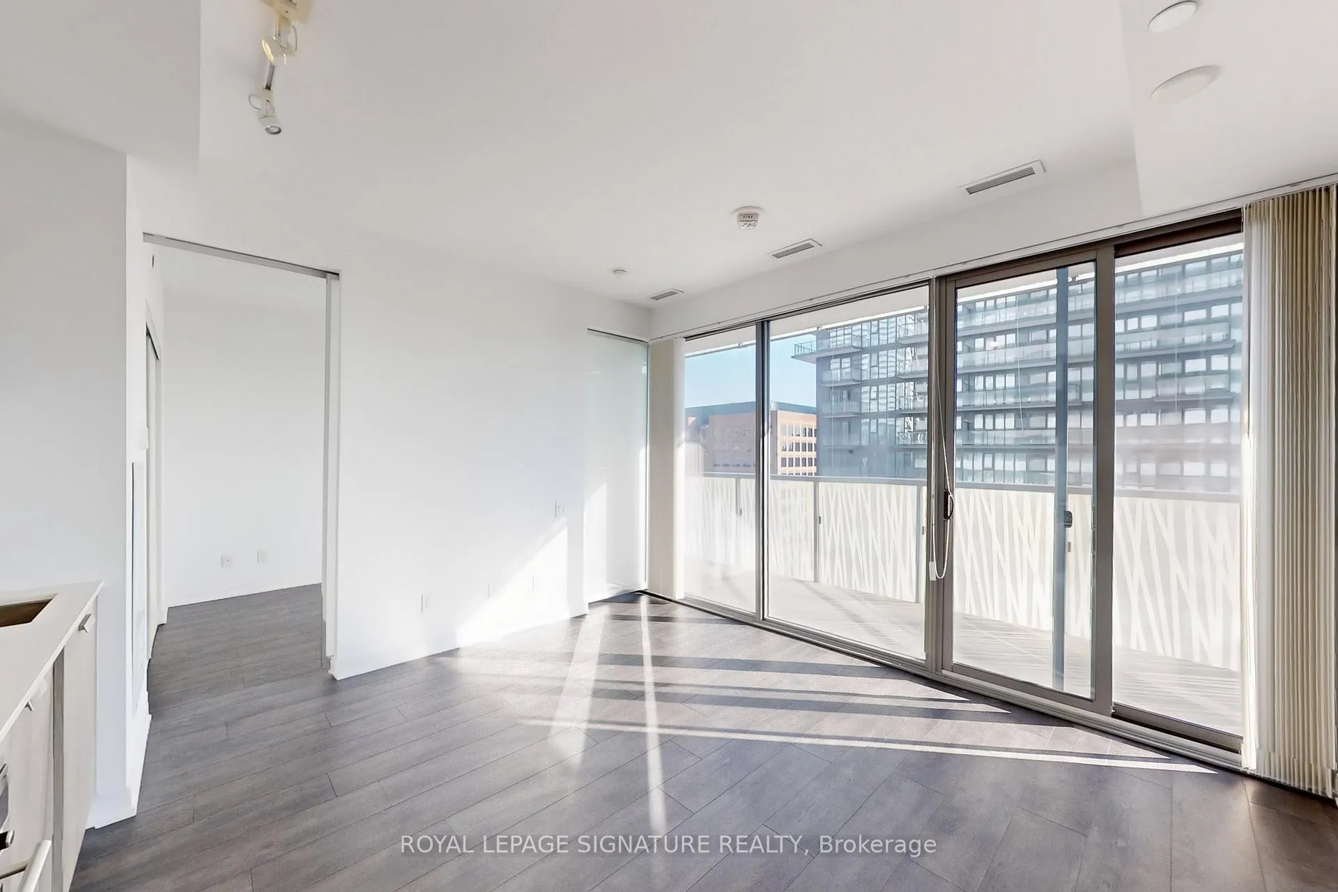 Photo 3 of Unit 1901, 50 Charles Street E, Toronto, Waterfront Communities — HOMEH