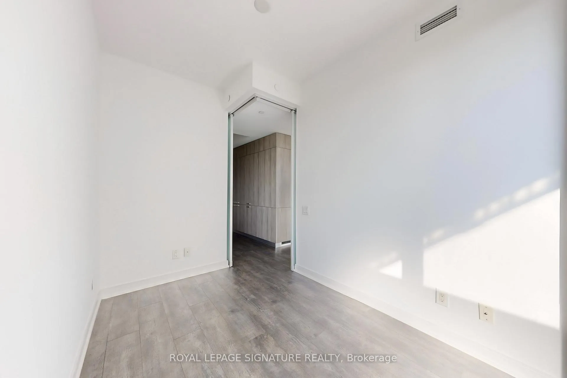 Photo 10 of Unit 1901, 50 Charles Street E, Toronto, Waterfront Communities — HOMEH