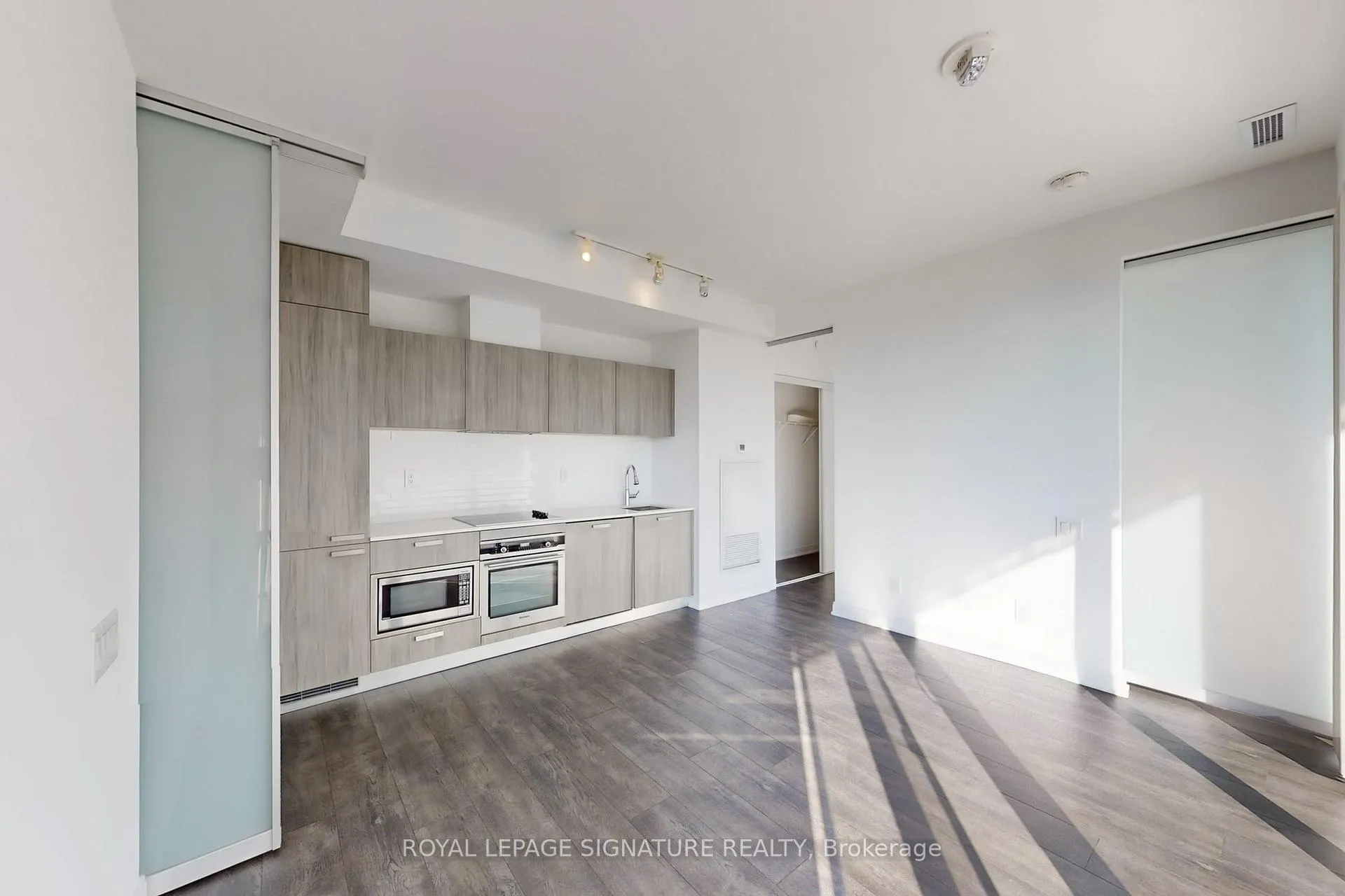 Photo 13 of Unit 1901, 50 Charles Street E, Toronto, Waterfront Communities — HOMEH