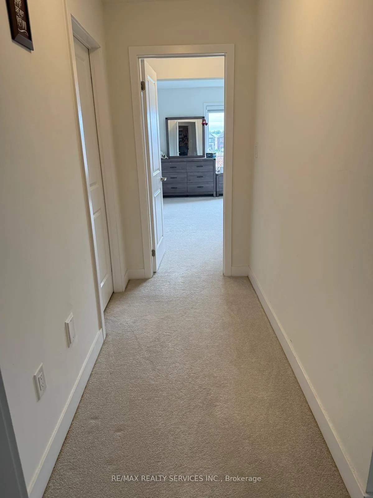 Photo 4 of 225 Flavelle Way, Peterborough, Monaghan Ward 2 — HOMEH