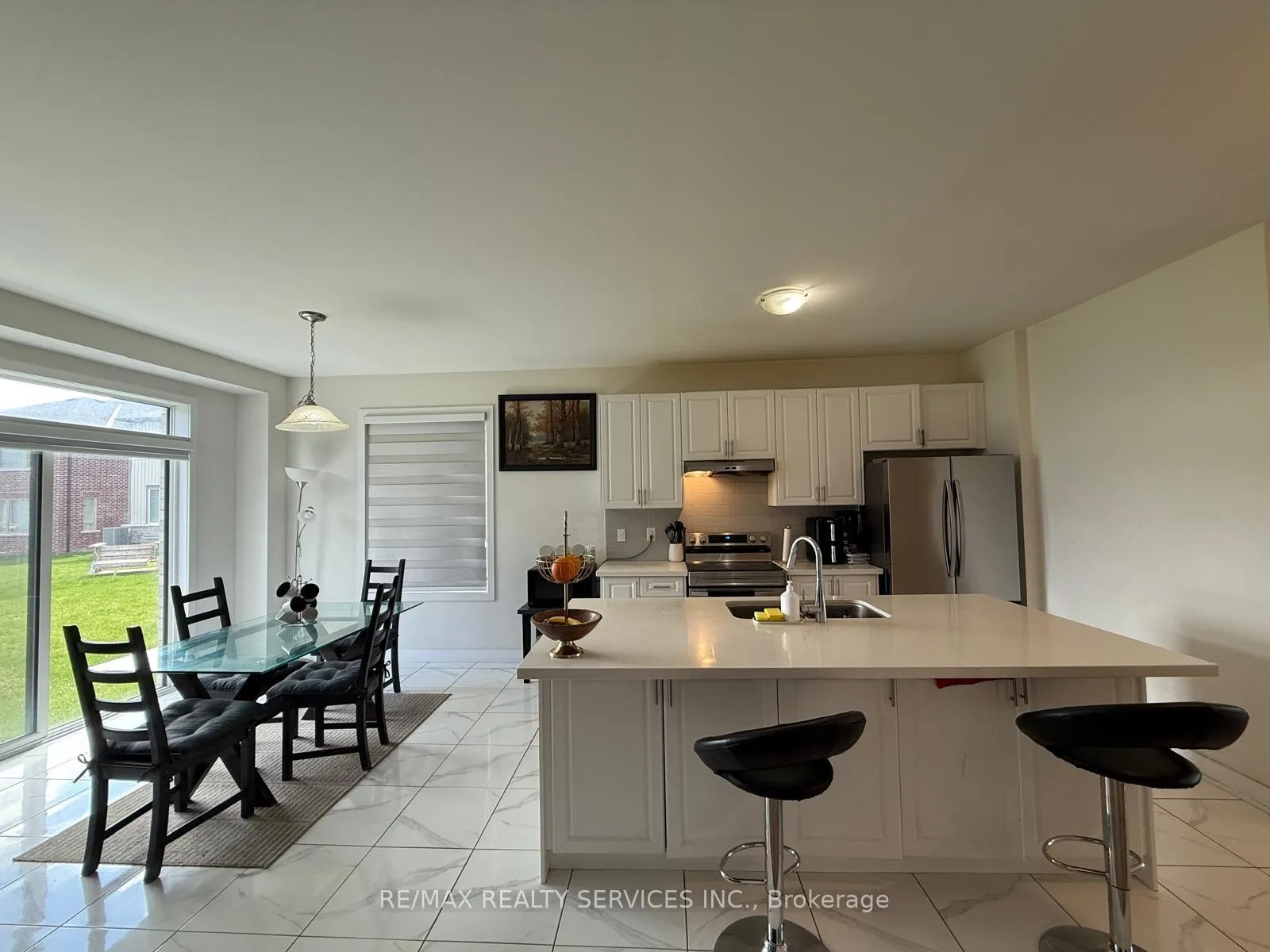 Photo 17 of 225 Flavelle Way, Peterborough, Monaghan Ward 2 — HOMEH