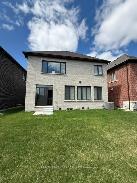 Photo 19 of 225 Flavelle Way, Peterborough, Monaghan Ward 2 — HOMEH