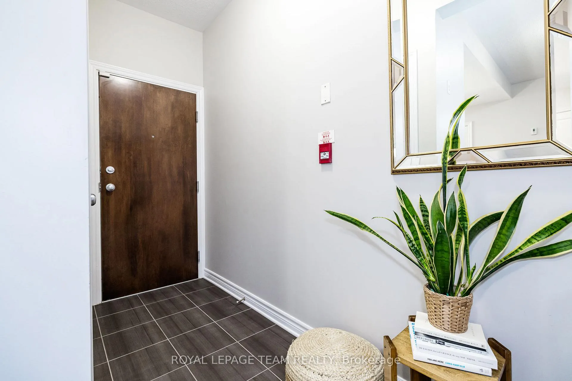 Photo 5 of Unit A, 19 Tadley Private, Ottawa, Barrhaven - Longfields — HOMEH