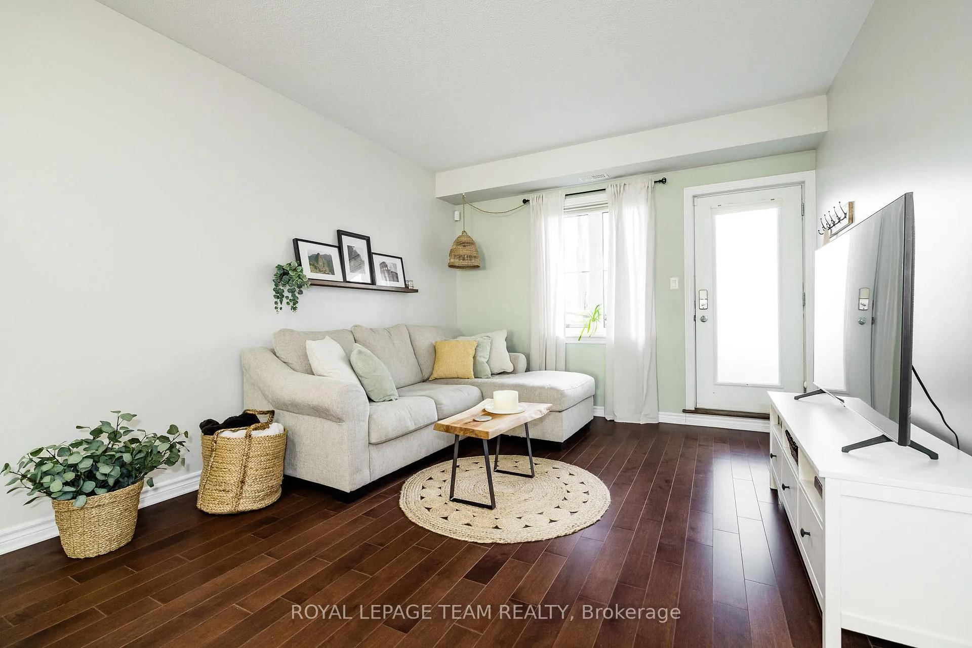 Photo 10 of Unit A, 19 Tadley Private, Ottawa, Barrhaven - Longfields — HOMEH