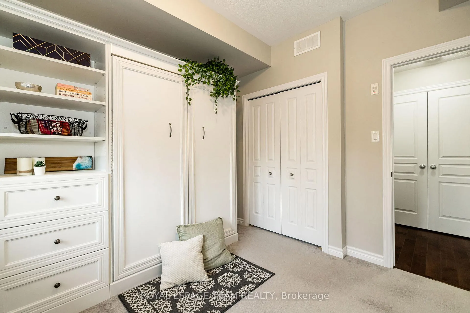 Photo 29 of Unit A, 19 Tadley Private, Ottawa, Barrhaven - Longfields — HOMEH