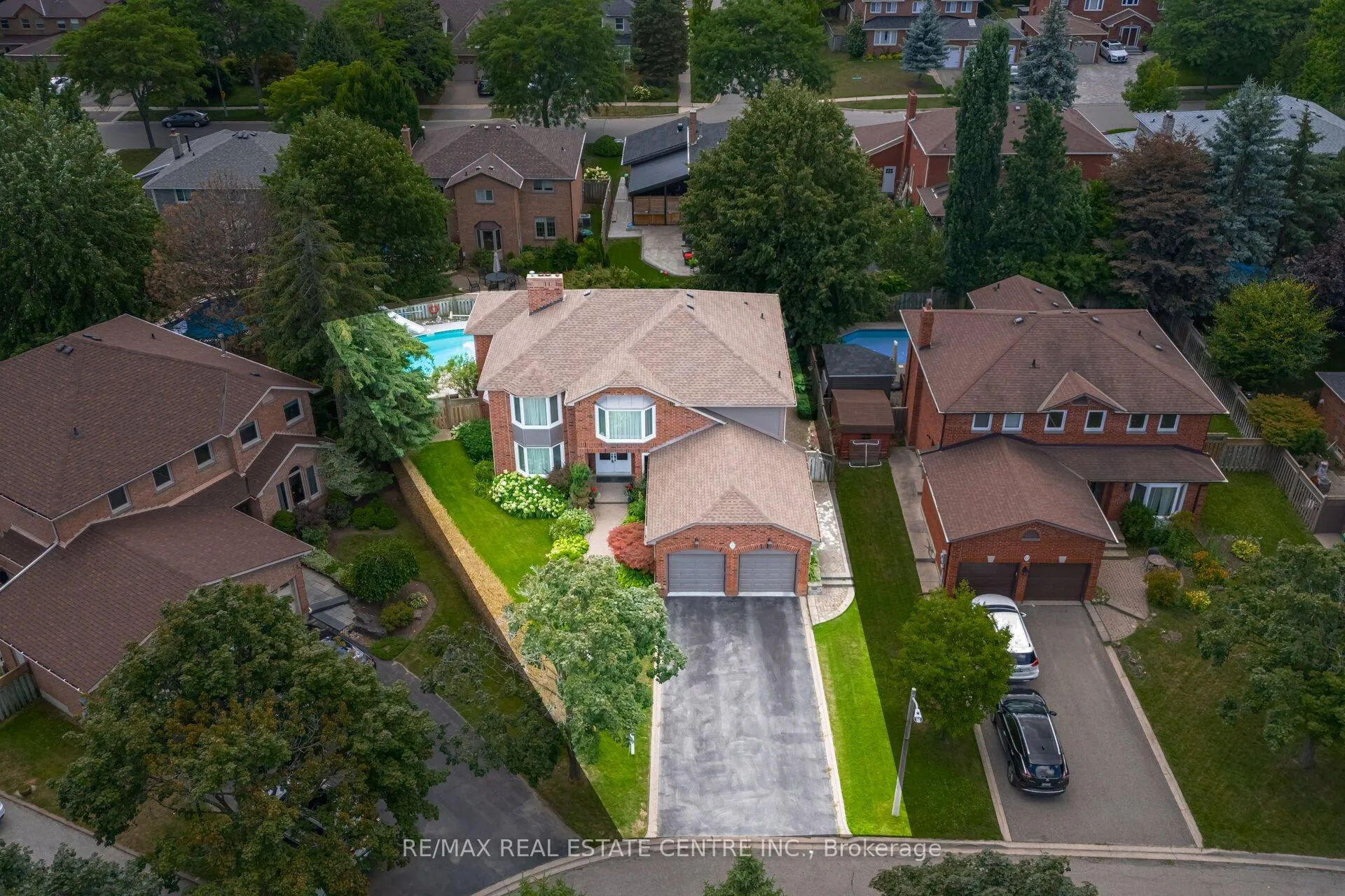 Front of 15 Brookbank Court