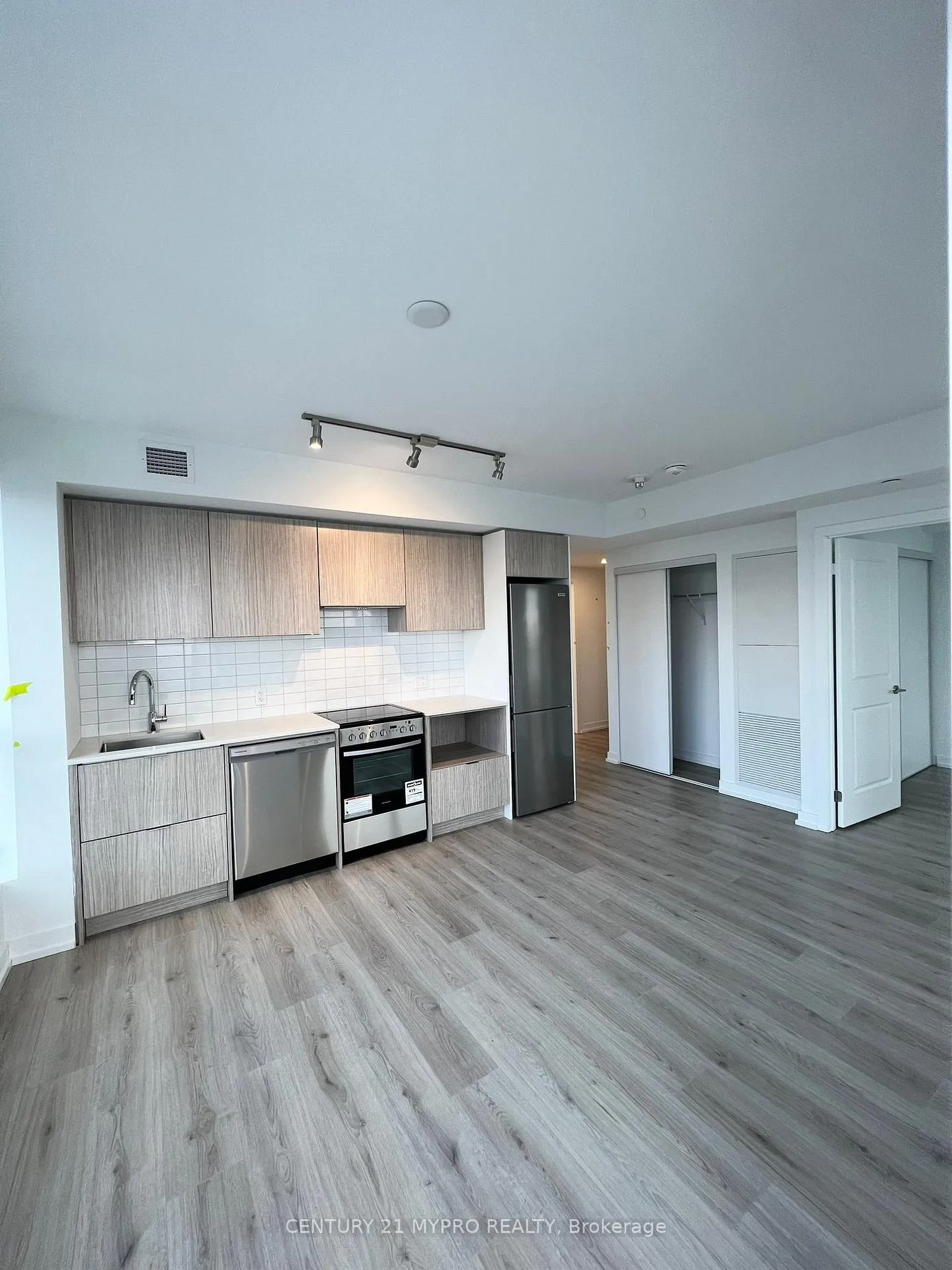 Photo 1 of Unit 4107, 395 Bloor Street E, Toronto, North St. James Town — HOMEH