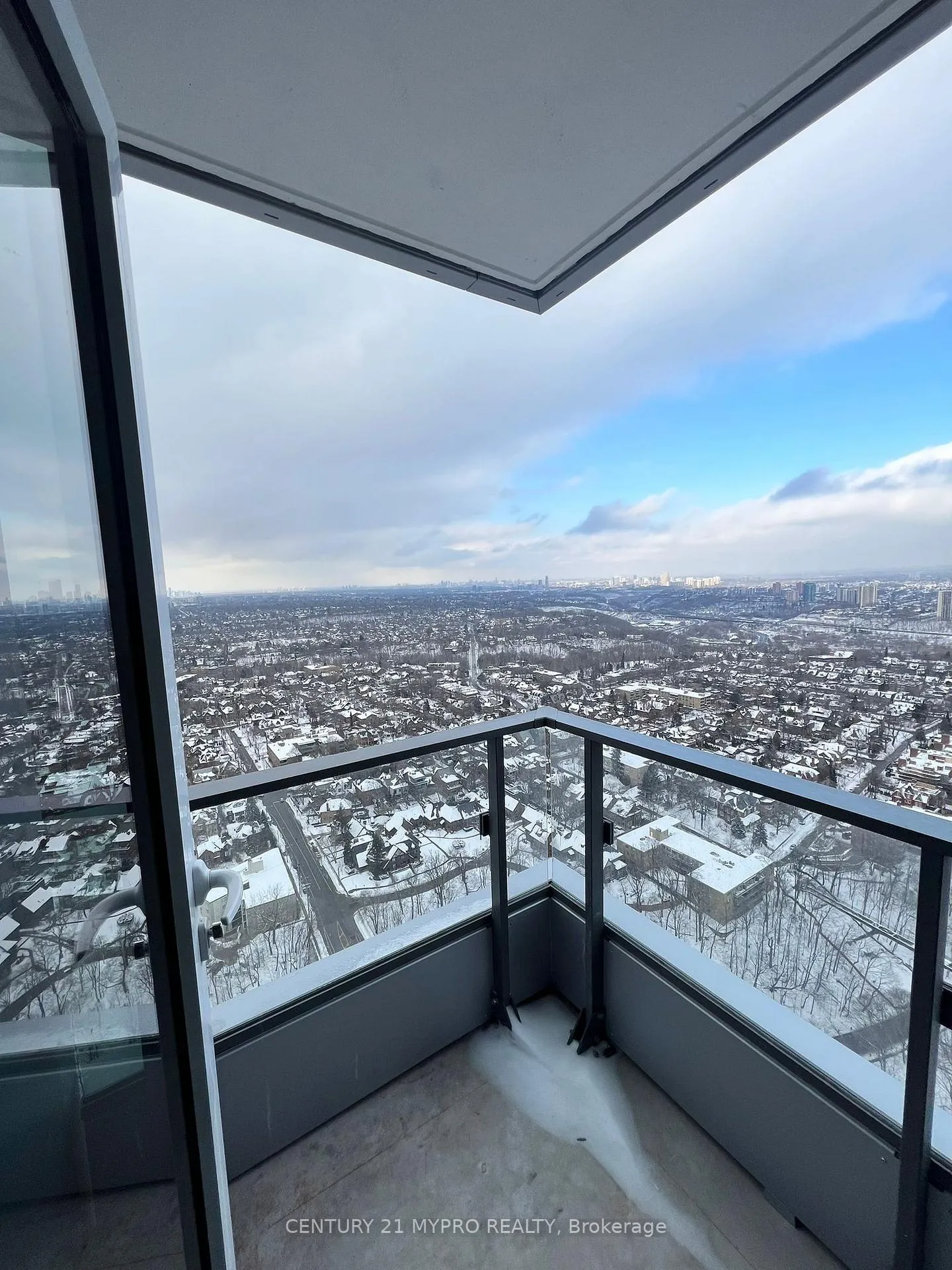 Photo 17 of Unit 4107, 395 Bloor Street E, Toronto, North St. James Town — HOMEH