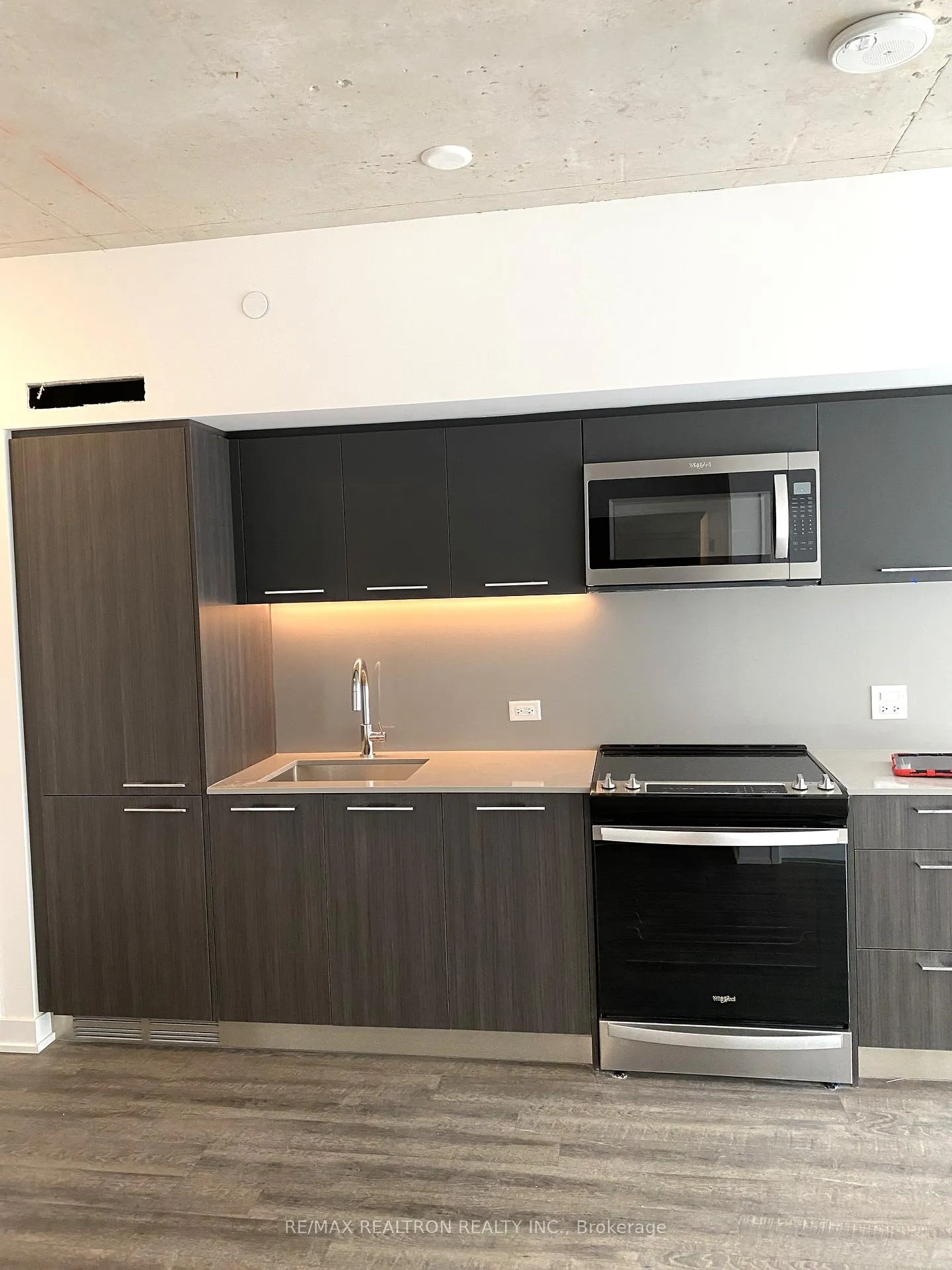 Photo 3 of Unit 1004, 45 Baseball Place, Toronto, South Riverdale — HOMEH