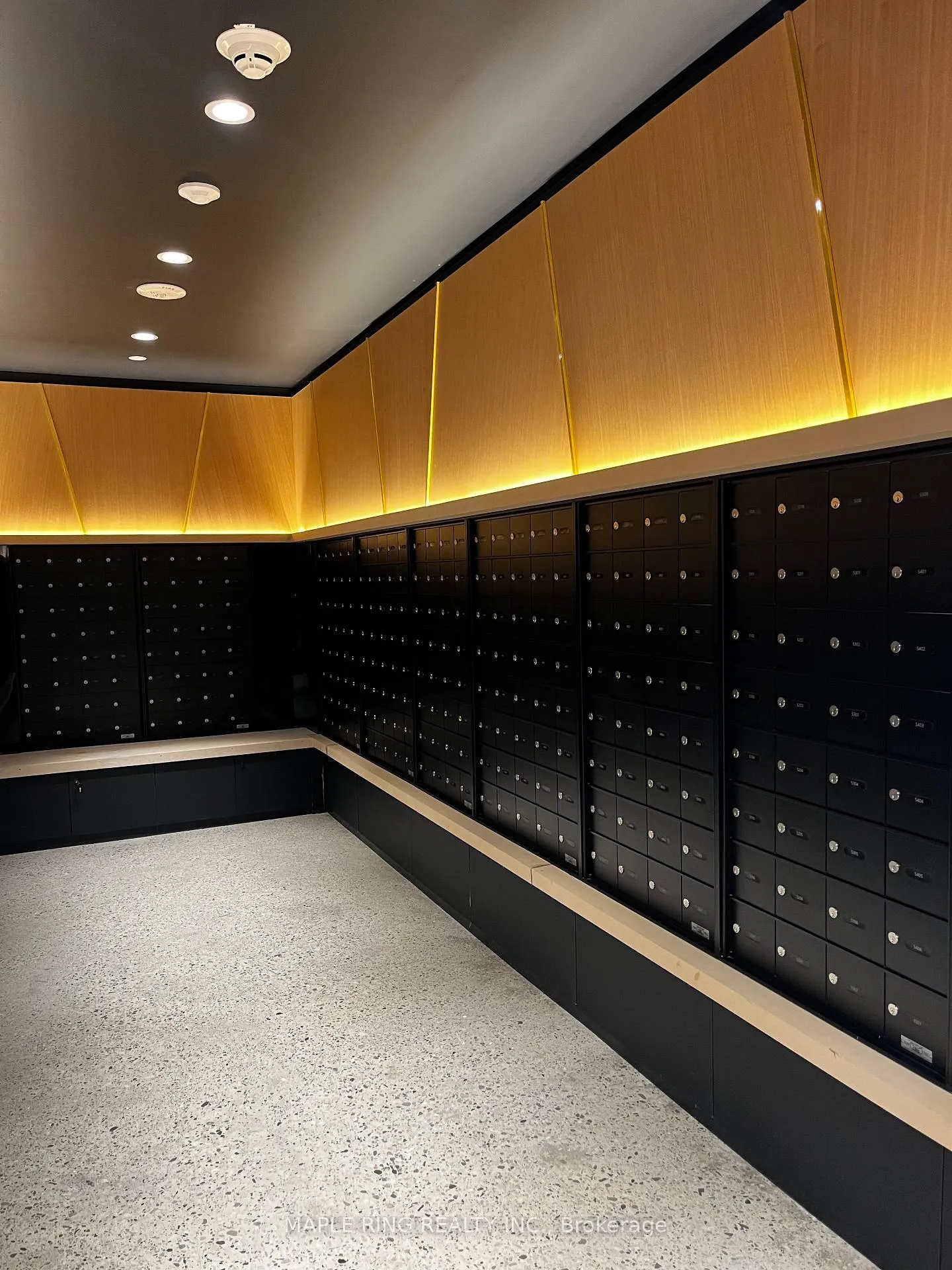 Photo 12 of Unit 1509, 2920 Hwy 7, Vaughan, Vaughan Corporate Centre — HOMEH
