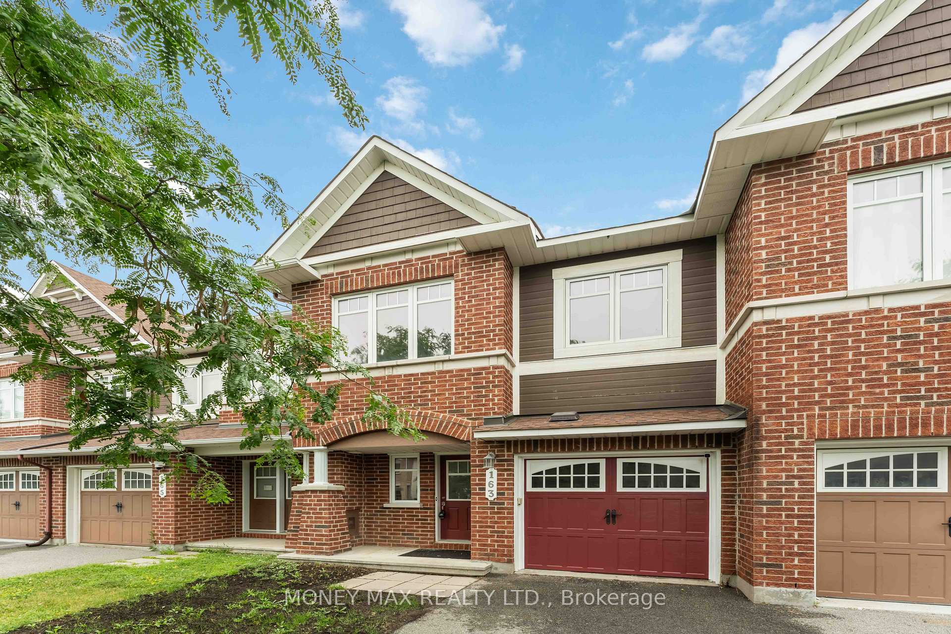 Photo 2 of 163 Garrity Crescent, Ottawa, Barrhaven - Strandherd — HOMEH