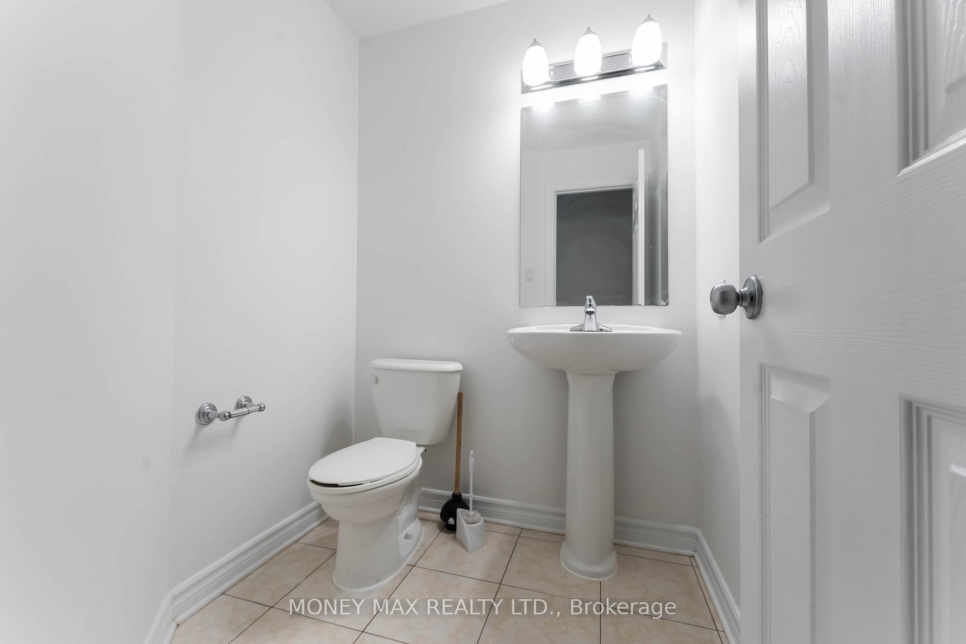Photo 12 of 163 Garrity Crescent, Ottawa, Barrhaven - Strandherd — HOMEH