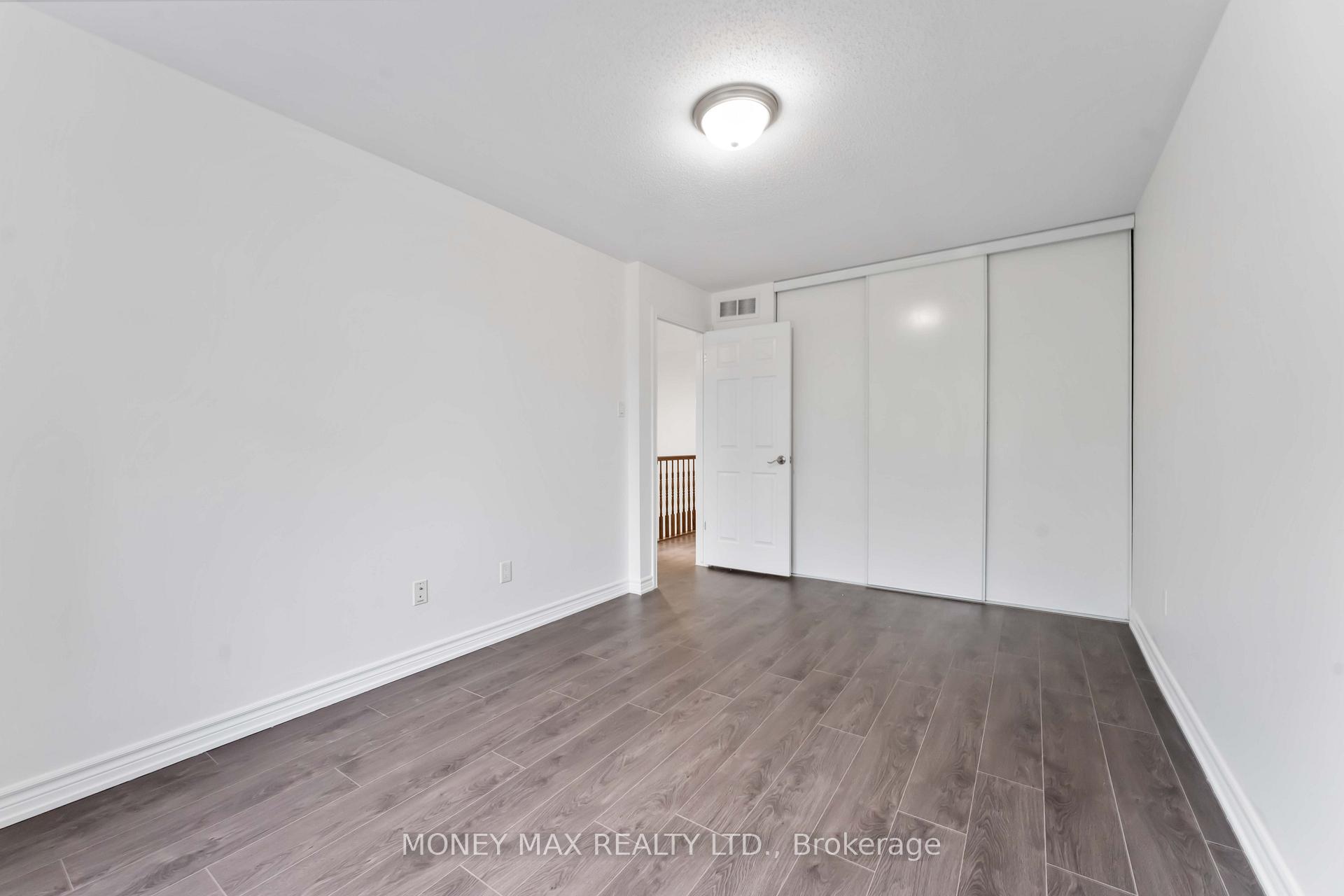 Photo 14 of 163 Garrity Crescent, Ottawa, Barrhaven - Strandherd — HOMEH