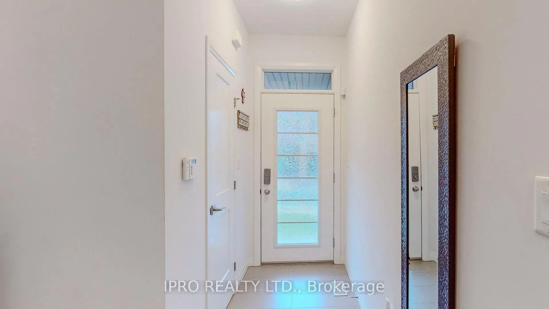 Photo 4 of Unit 49, 30 Times Square Boulevard, Hamilton, Stoney Creek Mountain — HOMEH
