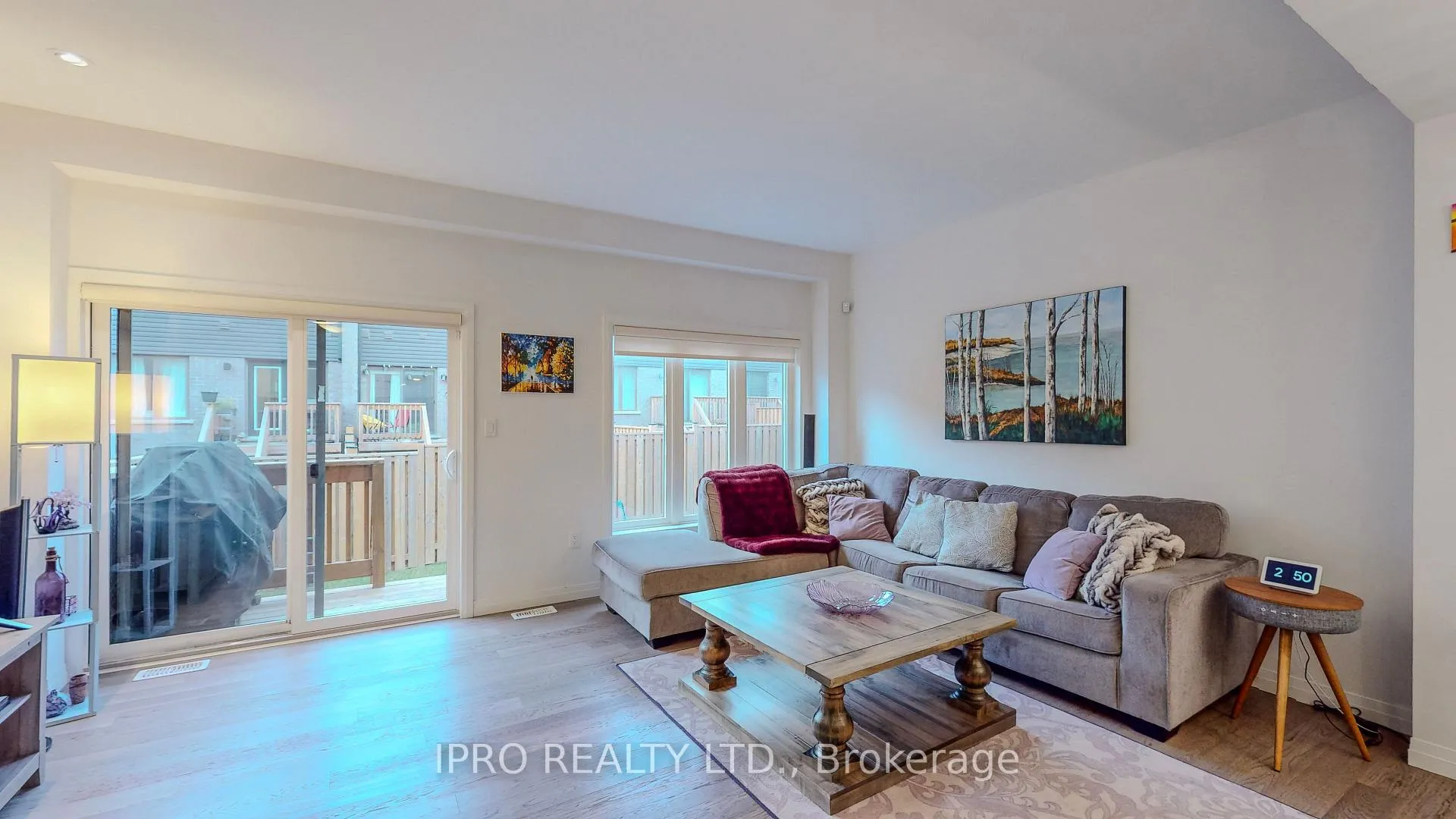Photo 17 of Unit 49, 30 Times Square Boulevard, Hamilton, Stoney Creek Mountain — HOMEH