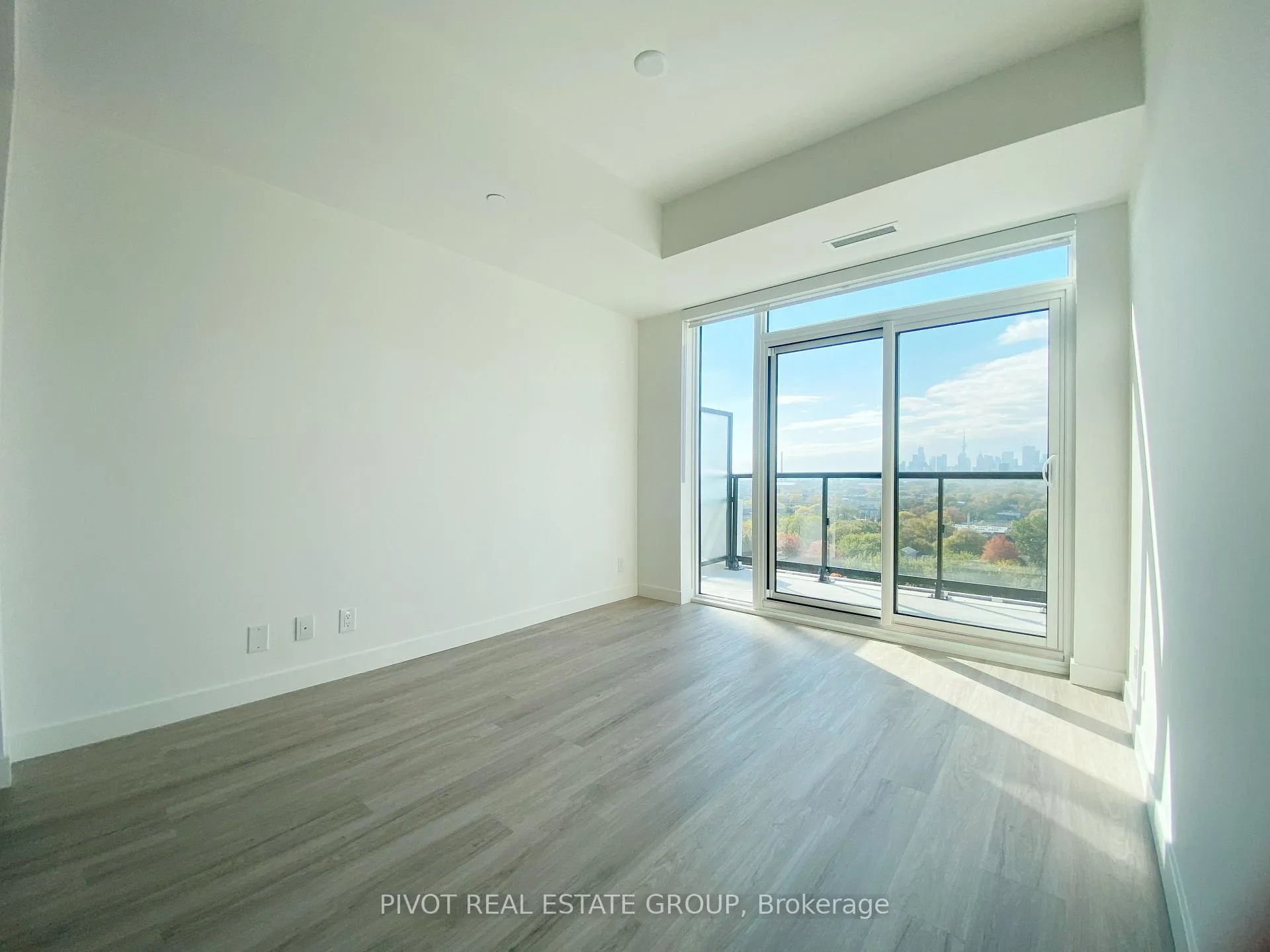 Photo 1 of Unit 1213, 1050 Eastern Avenue, Toronto, The Beaches — HOMEH