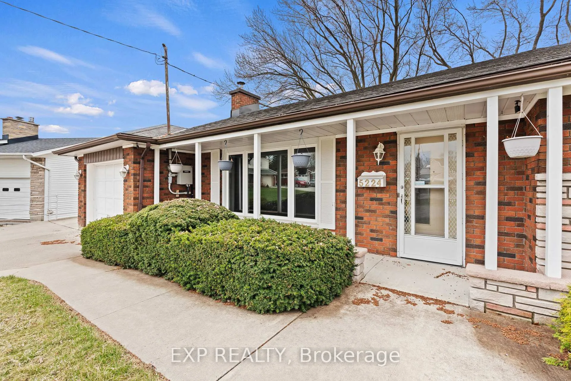 Photo 3 of 5224 Timothy Crescent, Niagara Falls, Morrison — HOMEH