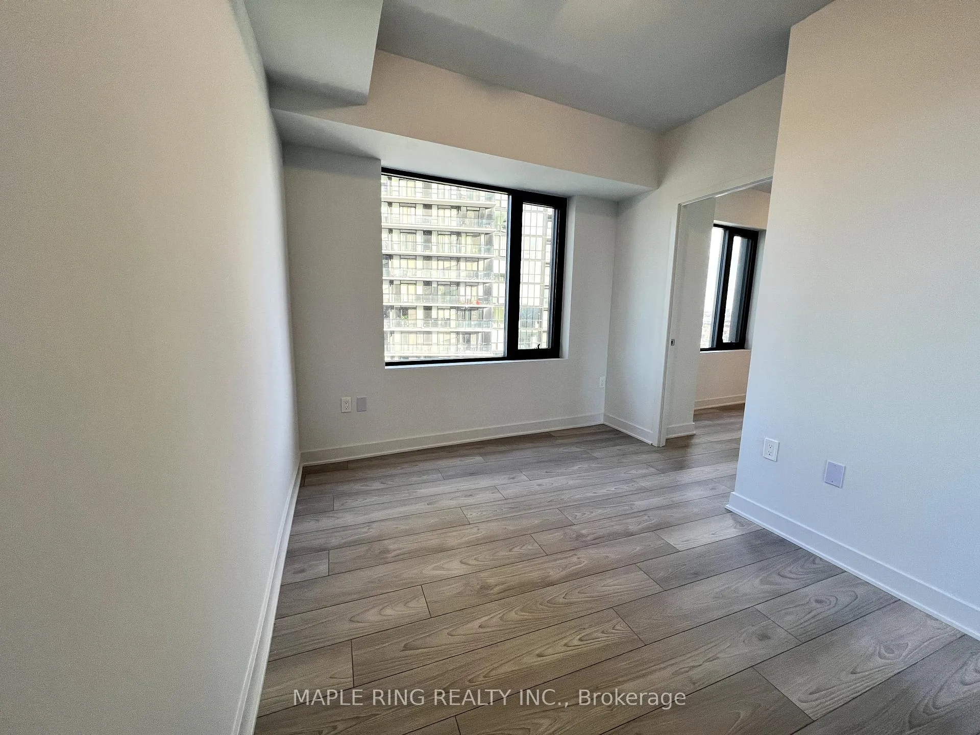 Photo 5 of Unit 1506, 2920 Highway 7 Road, Vaughan, Concord — HOMEH