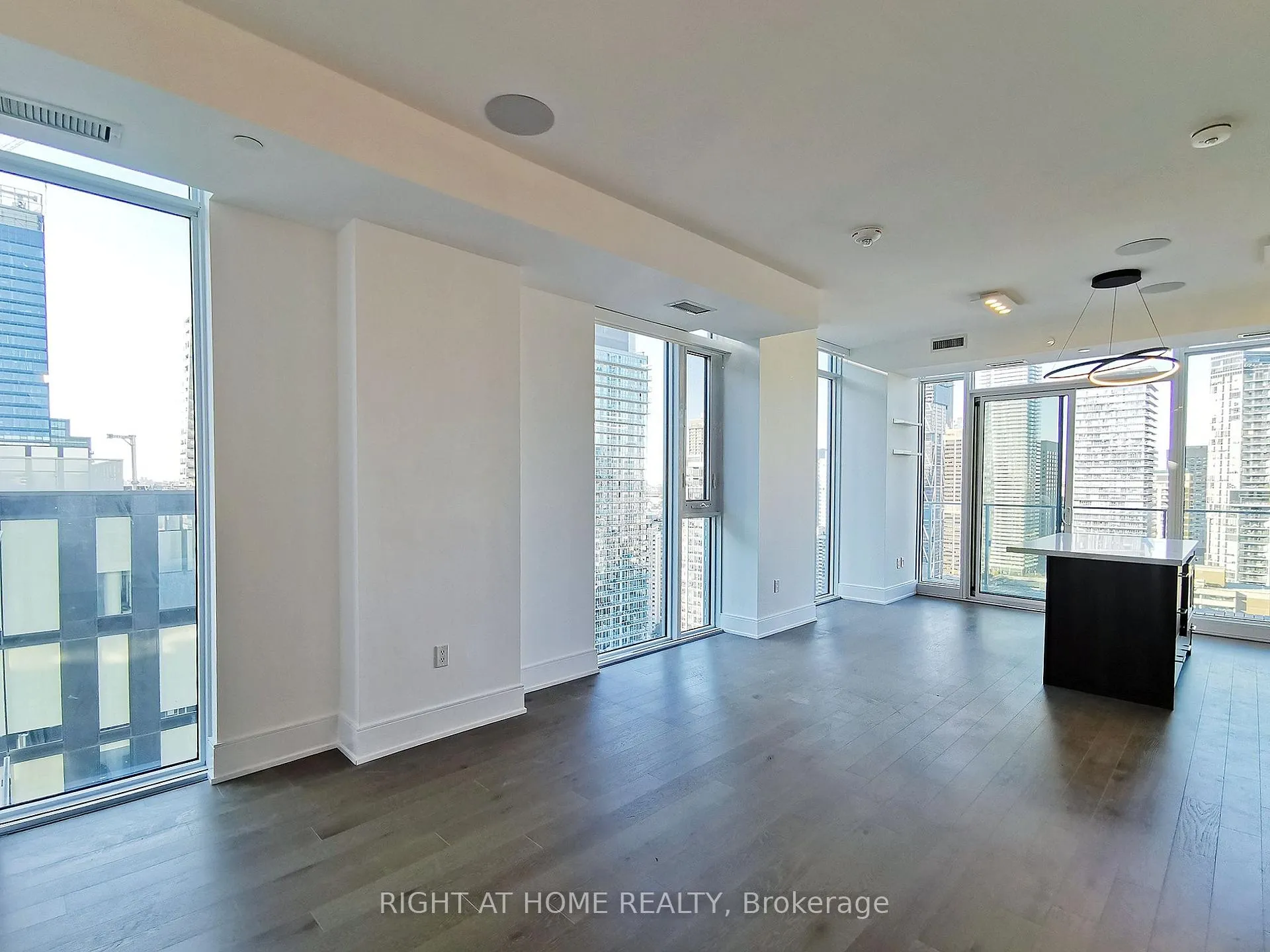 Photo 3 of Unit PH01, 50 Wellesley Street E, Toronto, Church-Yonge Corridor — HOMEH