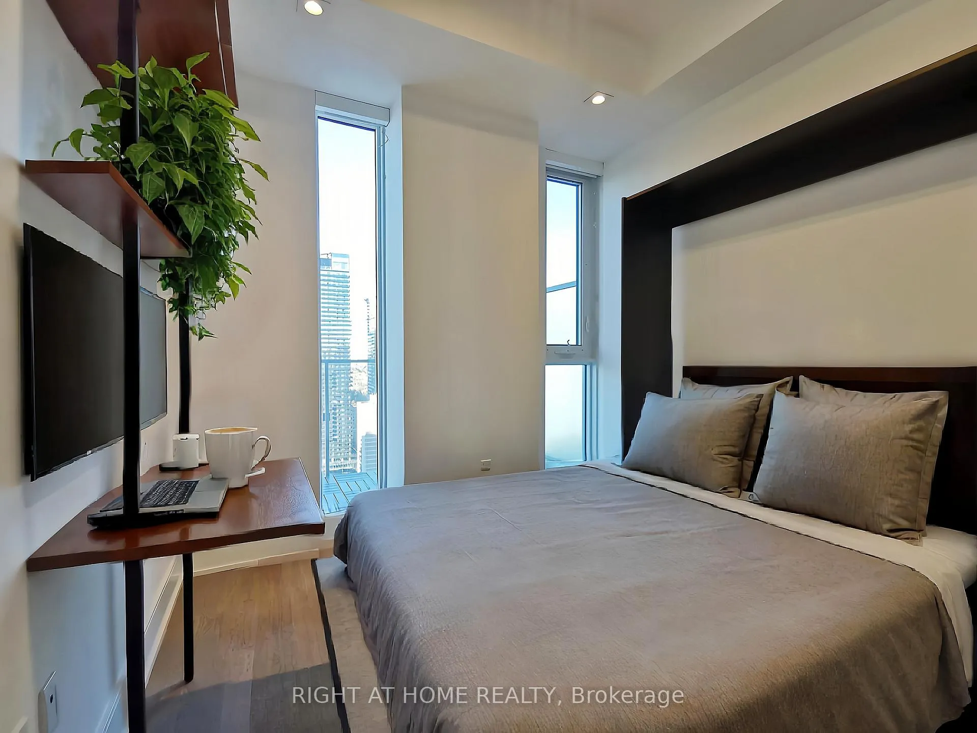Photo 26 of Unit PH01, 50 Wellesley Street E, Toronto, Church-Yonge Corridor — HOMEH