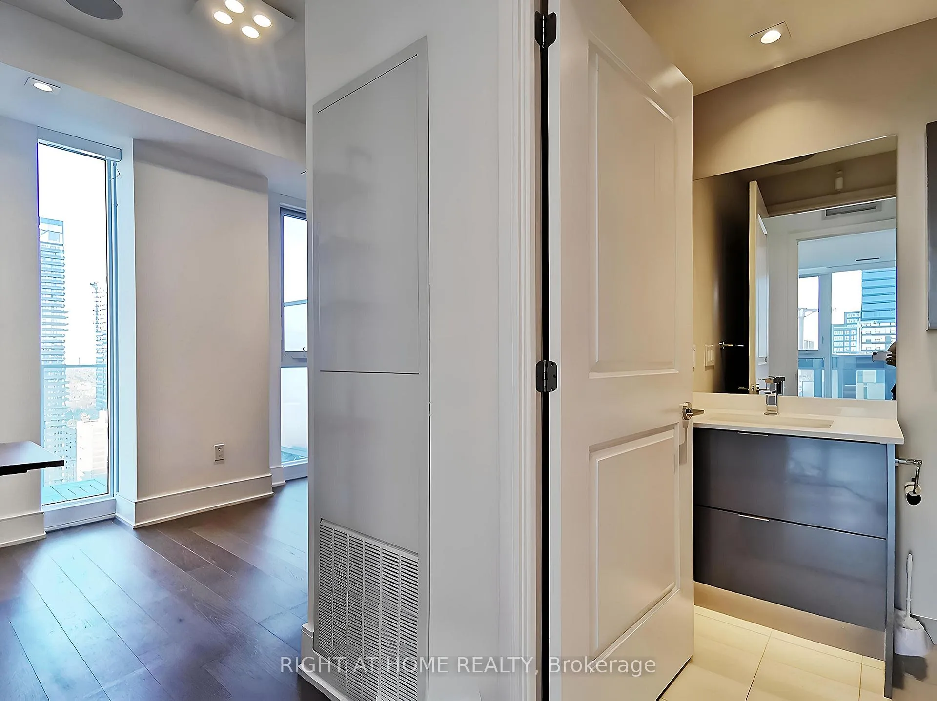 Photo 29 of Unit PH01, 50 Wellesley Street E, Toronto, Church-Yonge Corridor — HOMEH