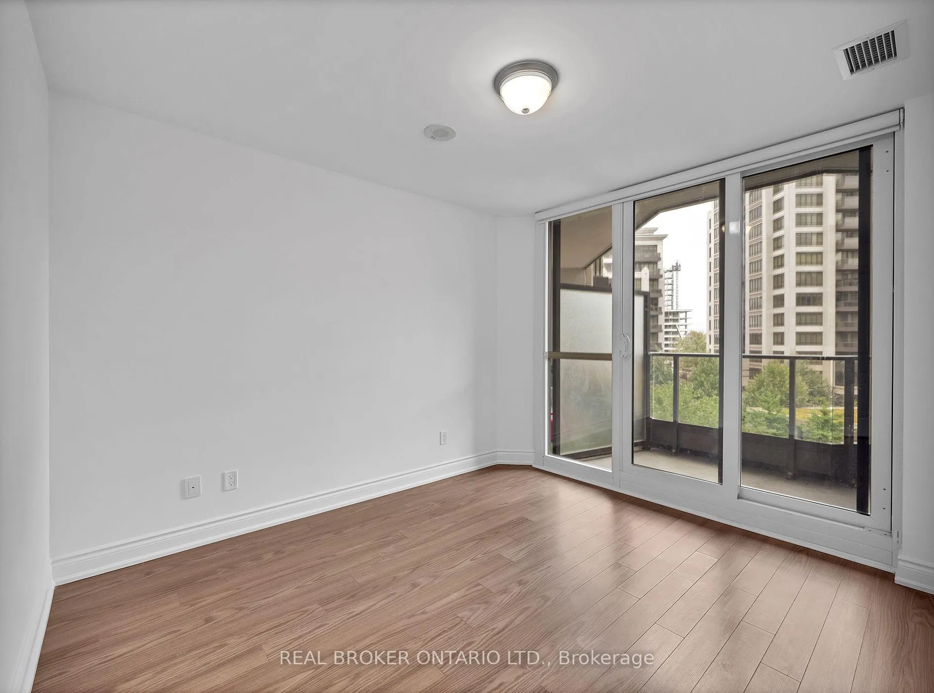 Photo 7 of Unit 601, 89 South Town Centre Boulevard, Markham, Unionville — HOMEH