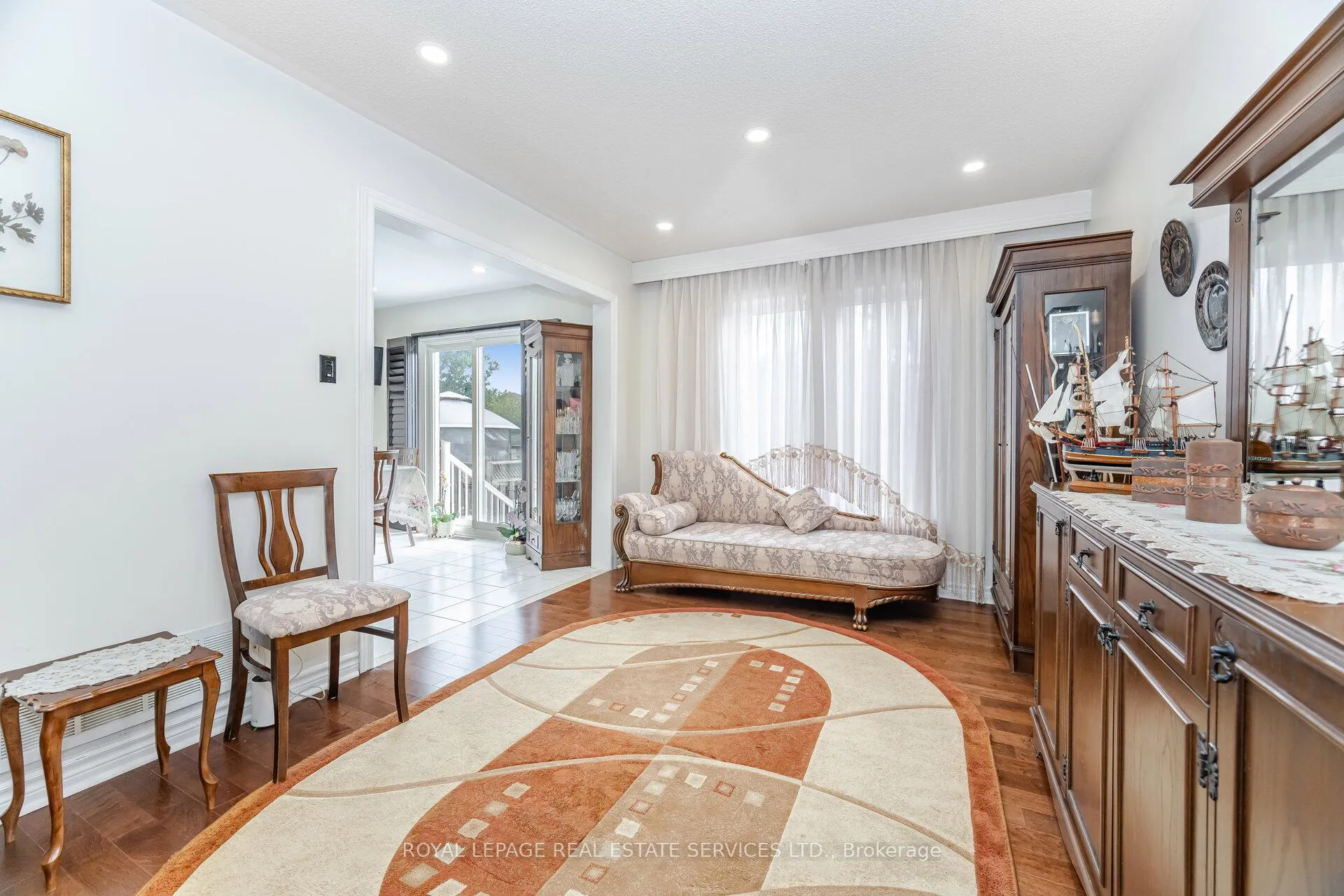 Photo 8 of 52 Wildberry Crescent, Brampton, Sandringham-Wellington — HOMEH