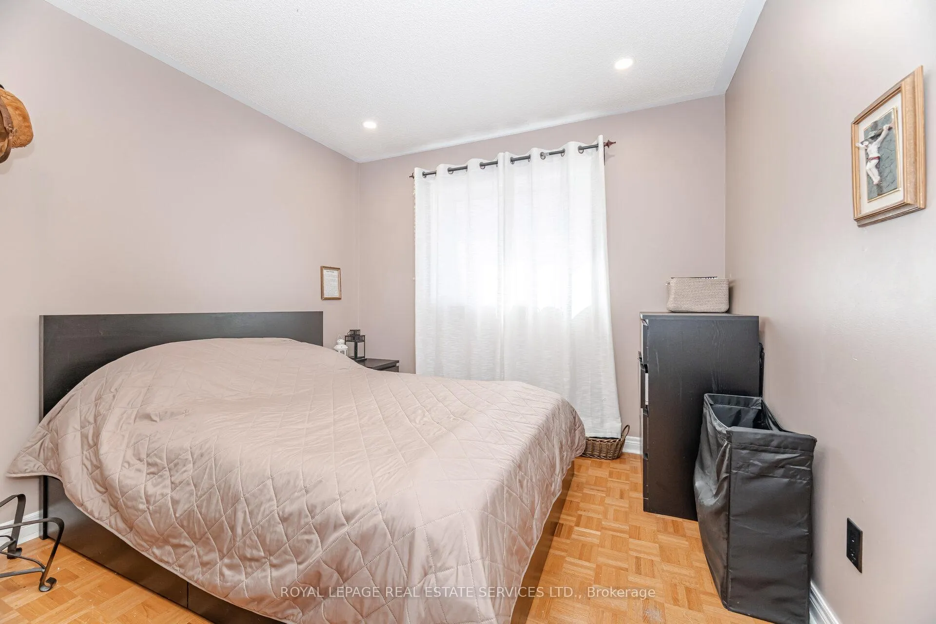 Photo 26 of 52 Wildberry Crescent, Brampton, Sandringham-Wellington — HOMEH