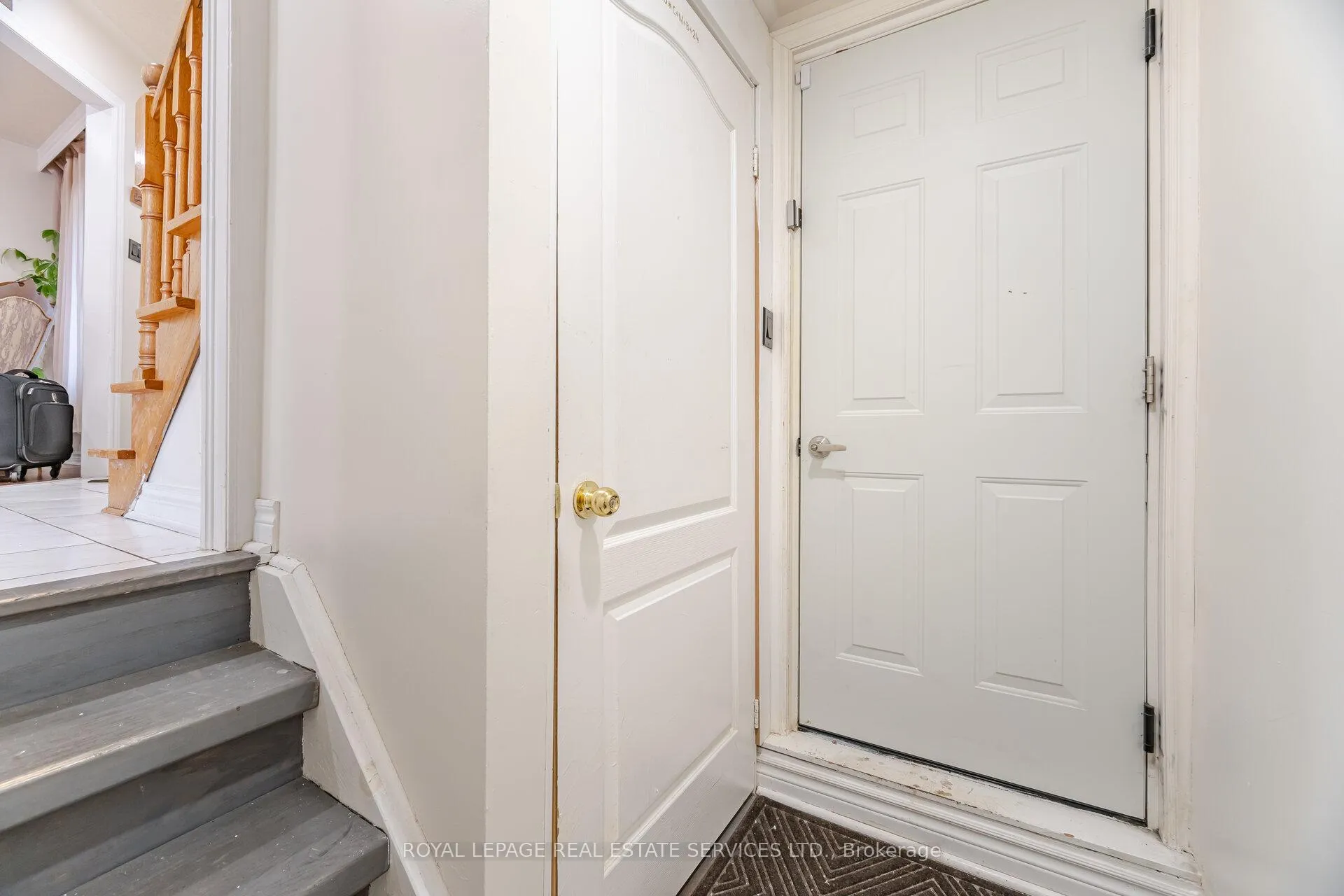 Photo 44 of 52 Wildberry Crescent, Brampton, Sandringham-Wellington — HOMEH