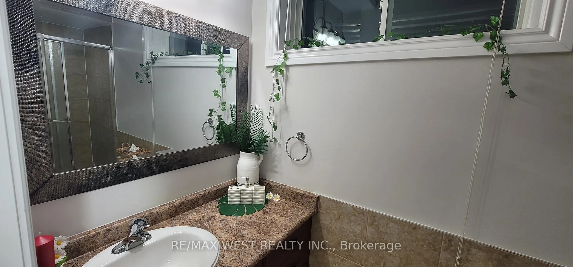 Photo 10 of Unit Basement, 171 Westmeadow Drive, Kitchener — HOMEH