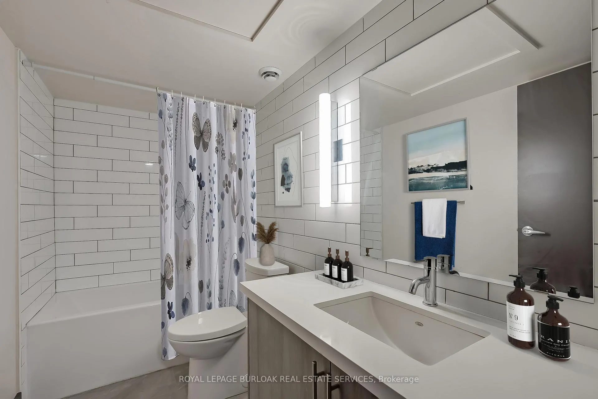 Photo 10 of Unit 504, 121 King Street E, Hamilton, Beasley — HOMEH