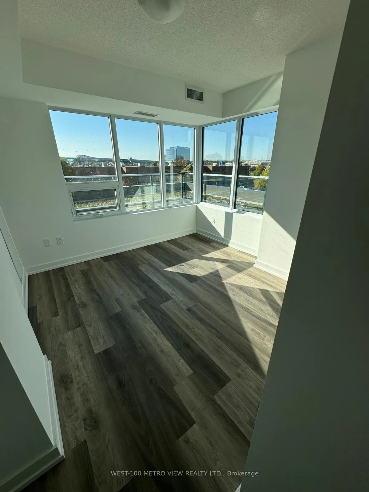 Photo 6 of Unit 215, 1435 Celebration Drive, Pickering, Bay Ridges — HOMEH