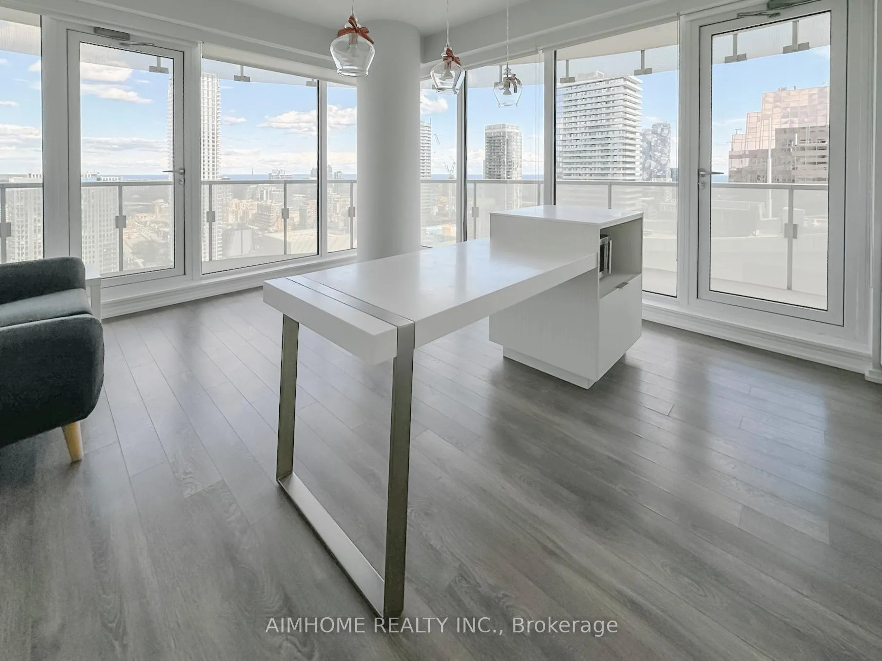 Photo 6 of Unit 2705, 197 Yonge Street, Toronto, Church-Yonge Corridor — HOMEH