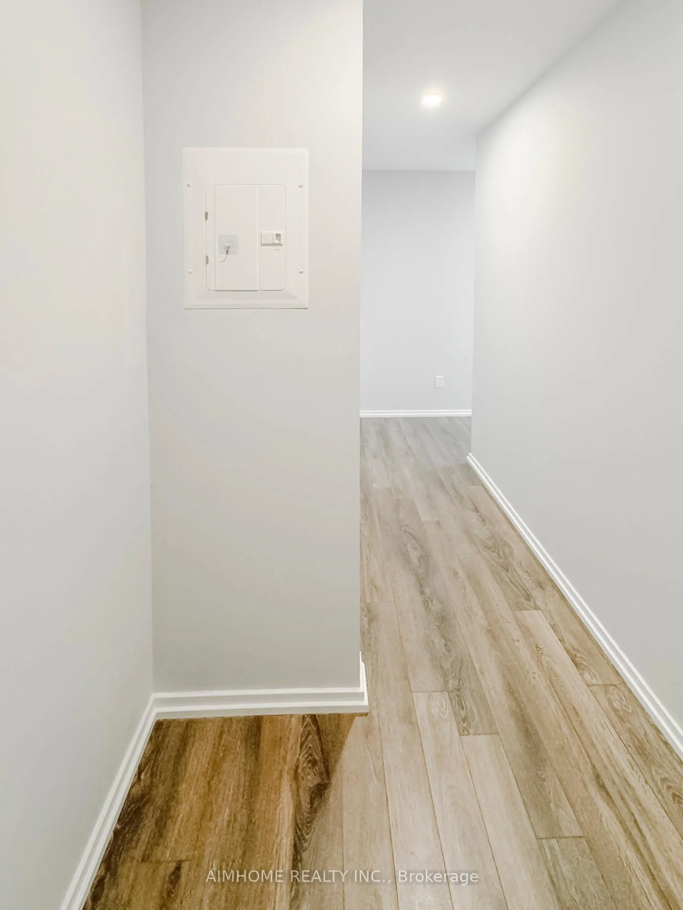 Photo 12 of Unit 2705, 197 Yonge Street, Toronto, Church-Yonge Corridor — HOMEH