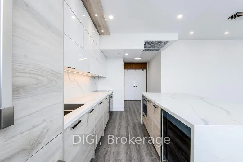 Photo 9 of Unit PH1, 400 Walmer Road, Toronto, Forest Hill South — HOMEH