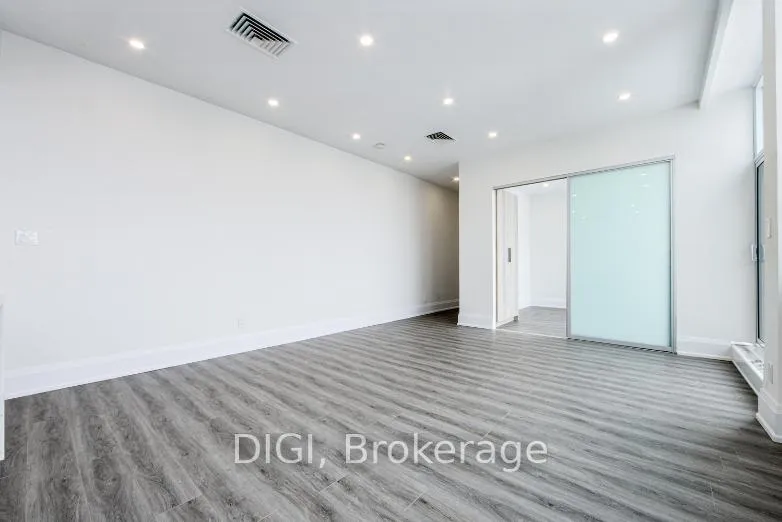 Photo 11 of Unit PH1, 400 Walmer Road, Toronto, Forest Hill South — HOMEH