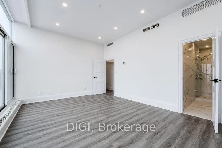 Photo 21 of Unit PH1, 400 Walmer Road, Toronto, Forest Hill South — HOMEH