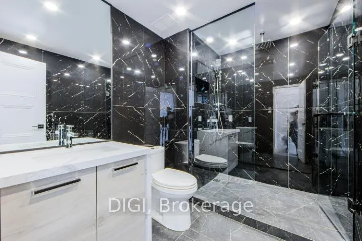Photo 25 of Unit PH1, 400 Walmer Road, Toronto, Forest Hill South — HOMEH