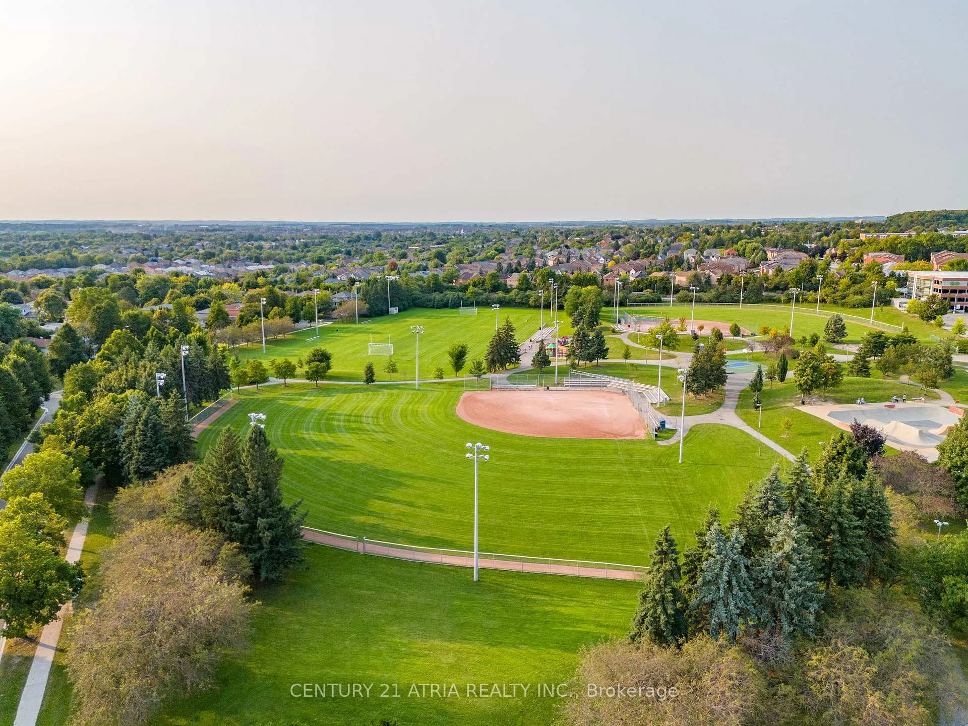 Photo 9 of Unit 45, 1 Wootten Way S, Markham, Sherwood-Amberglen — HOMEH