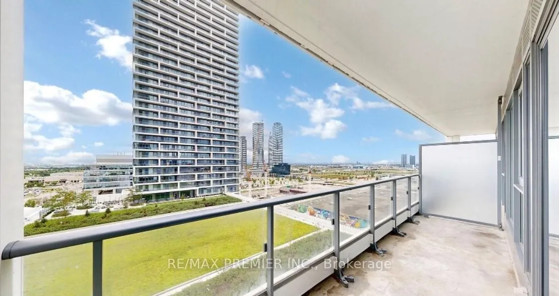 Photo 8 of Unit 1508, 898 Portage Parkway, Vaughan, Vaughan Corporate Centre — HOMEH